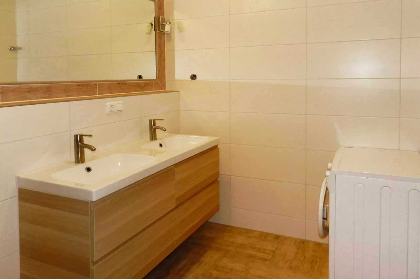 FEWO Landblick für 4 Personen-Bathroom