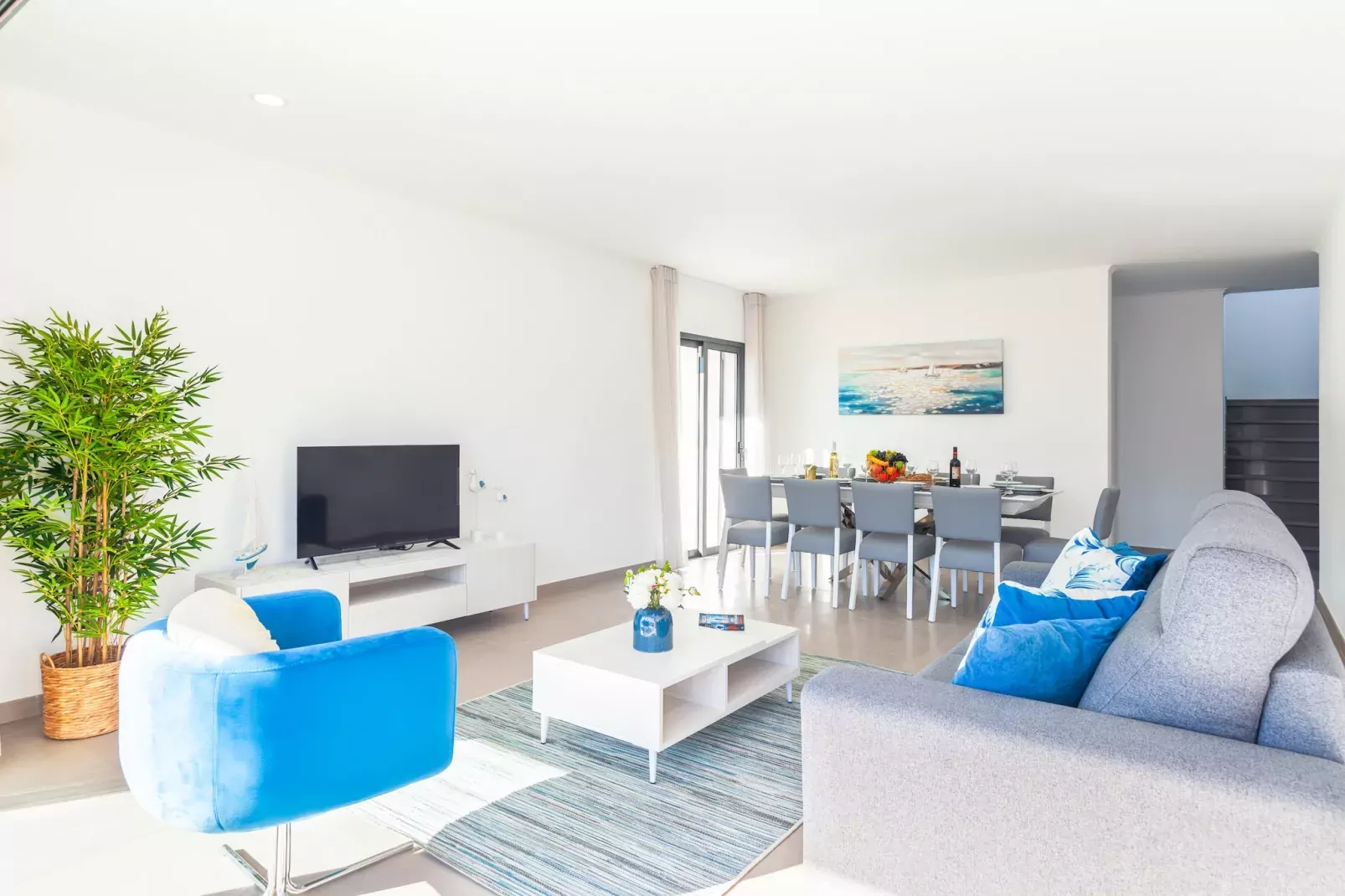 Villa Aqua 4-Salon