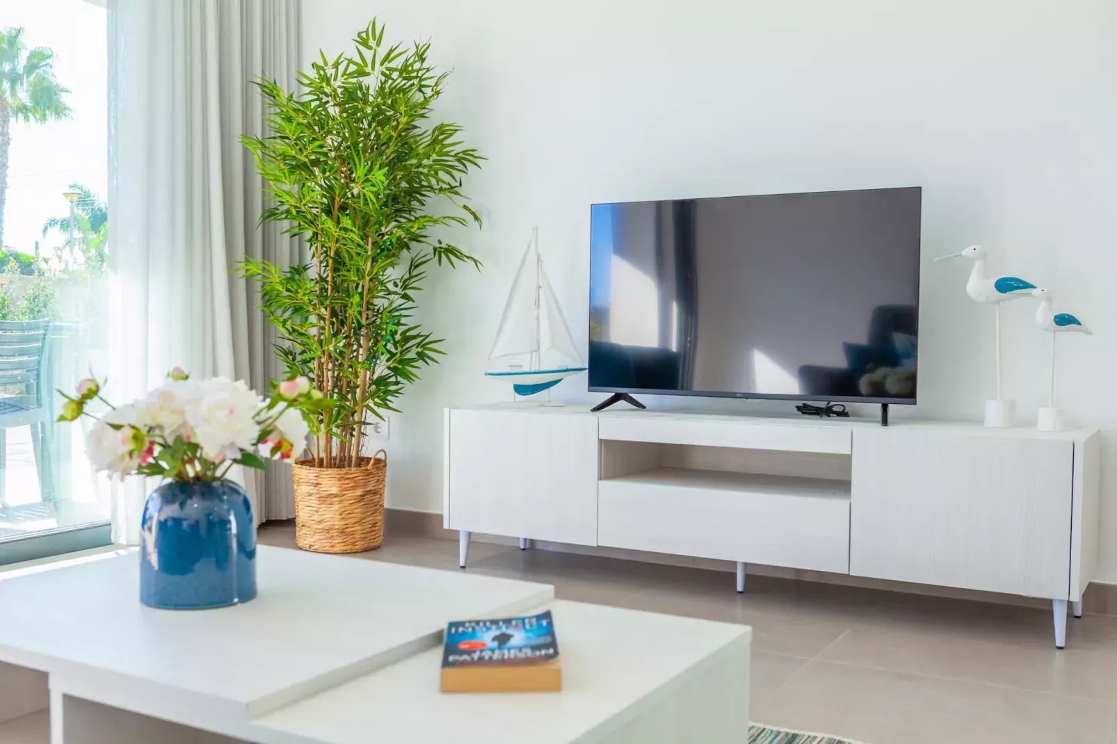 Villa Aqua 4-Salon