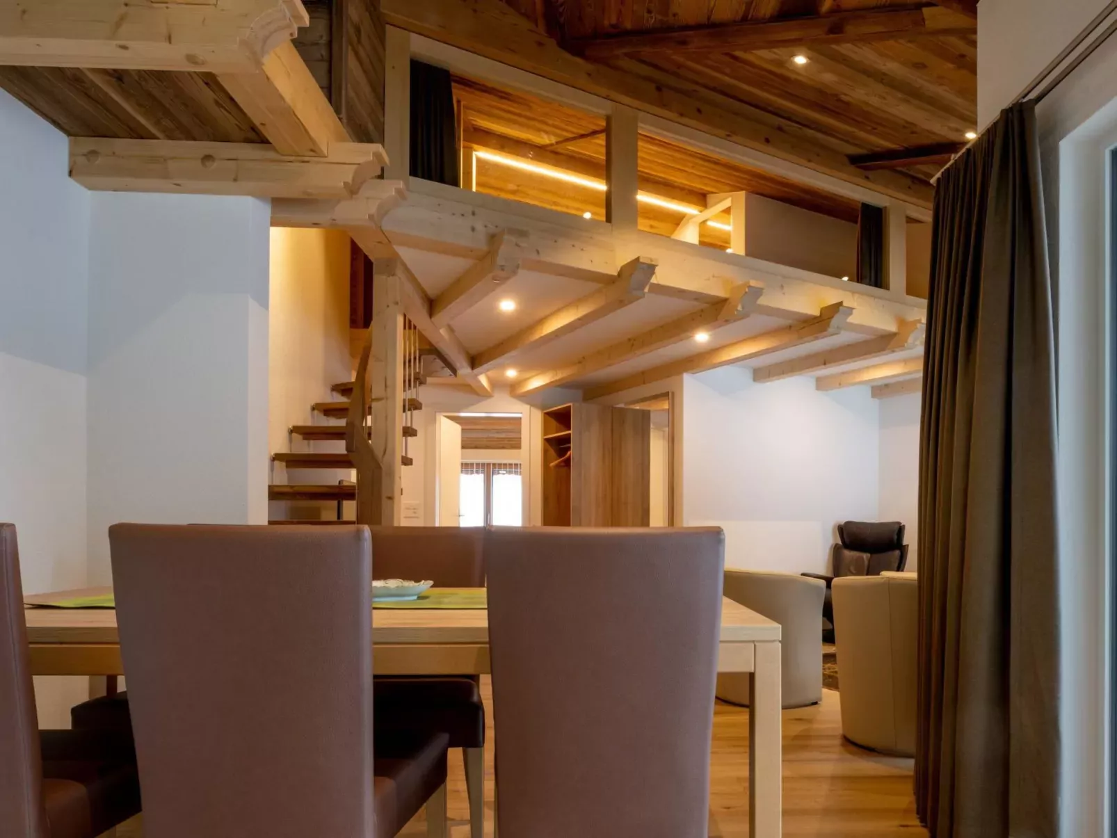 Haus Alpenrose-Dedans