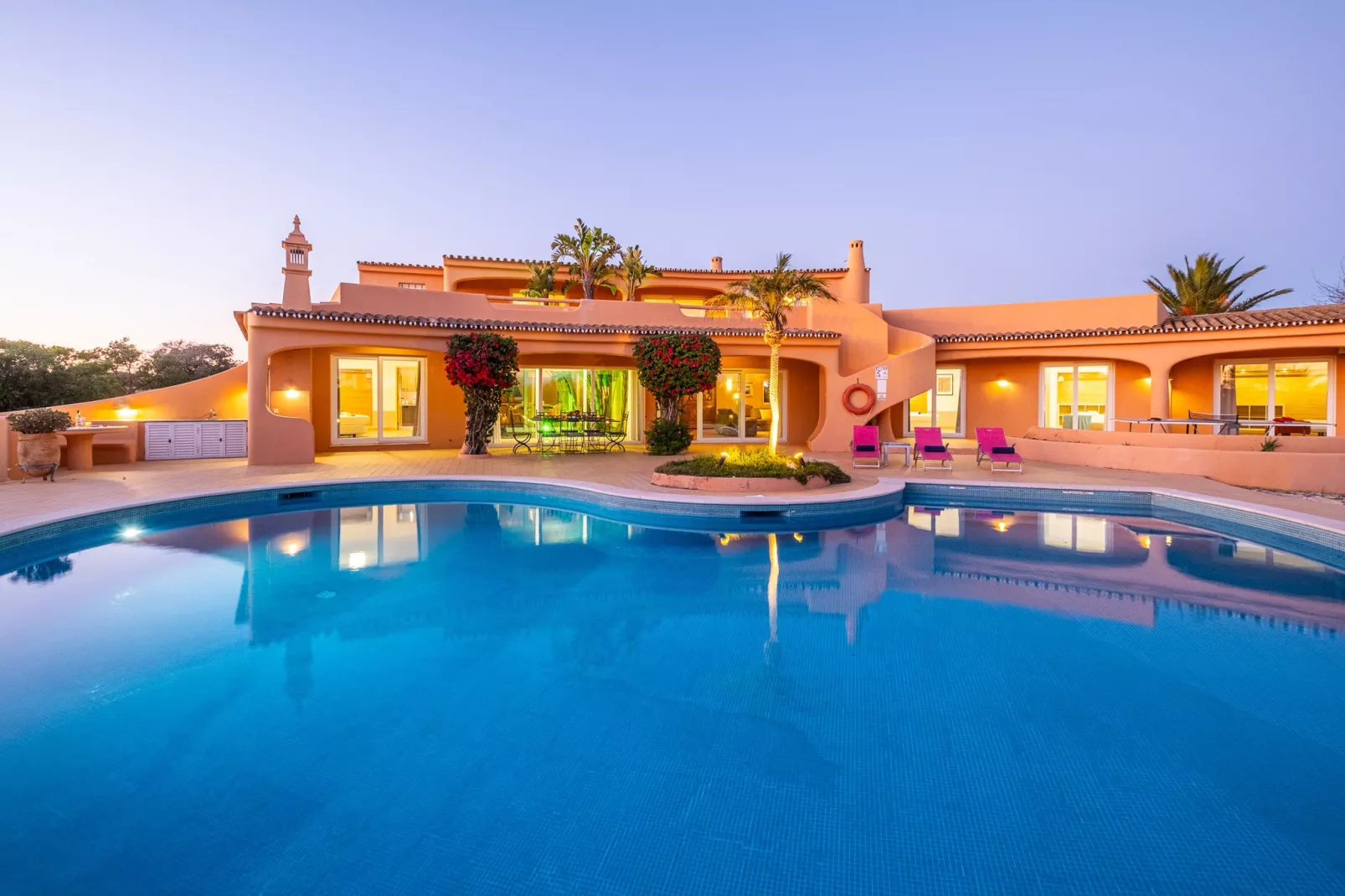 poolofhouse