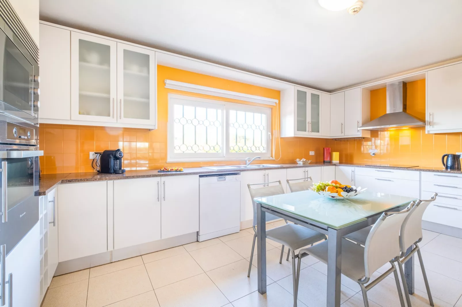 Villa Eagles Nest-Kitchen