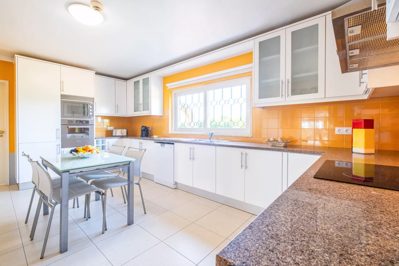 Villa Eagles Nest-Kitchen
