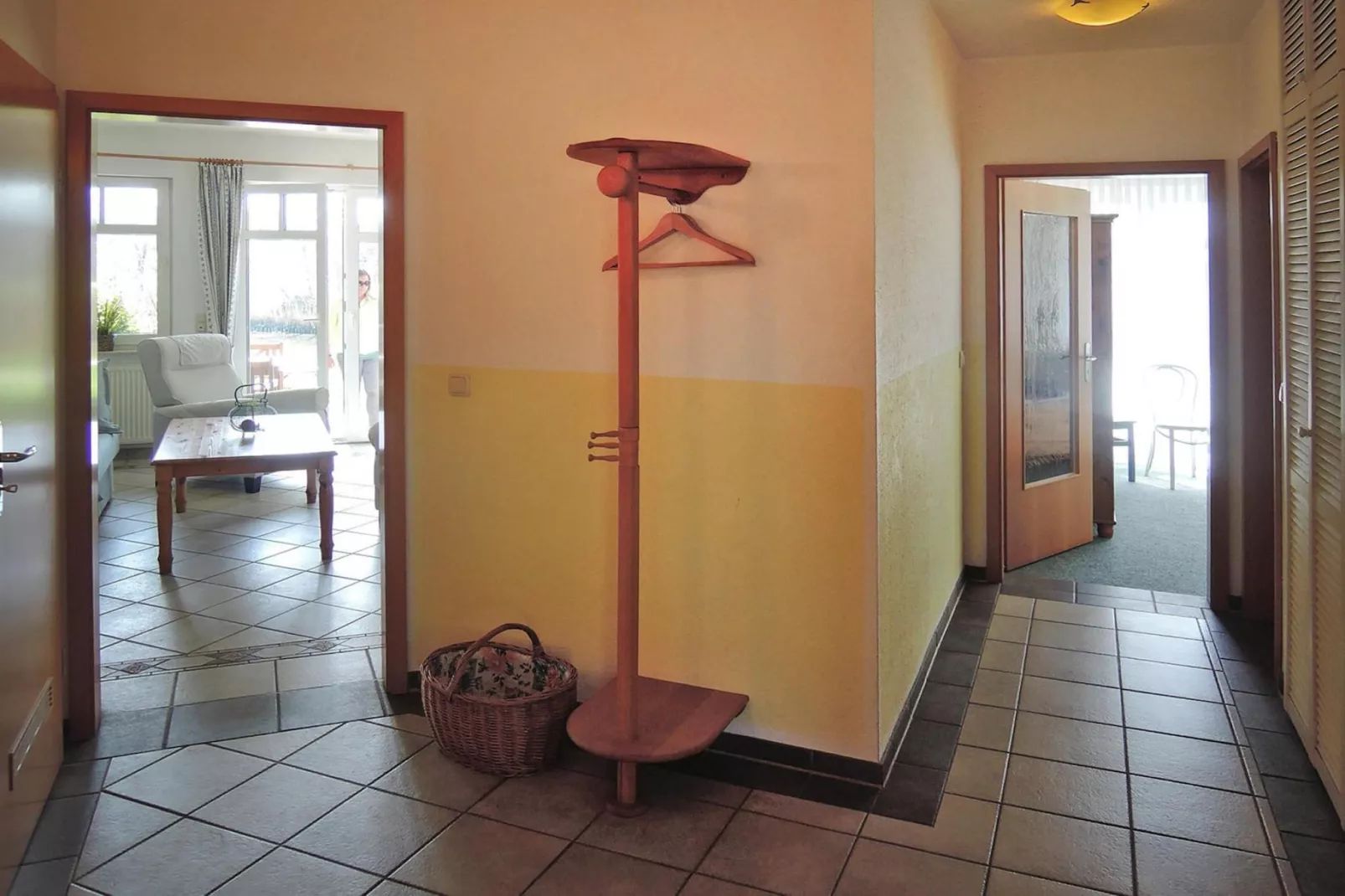 Ferienwohnung Fedderwardersiel-Living room