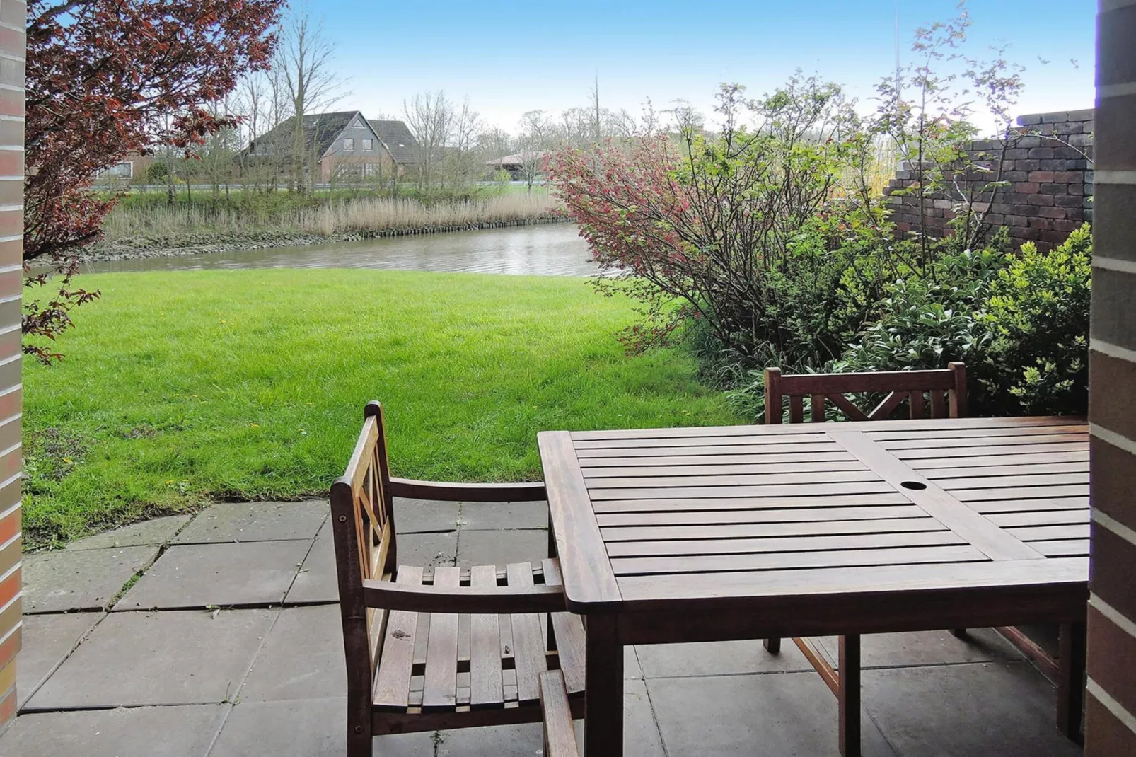 Ferienwohnung Fedderwardersiel-Terrace balcony