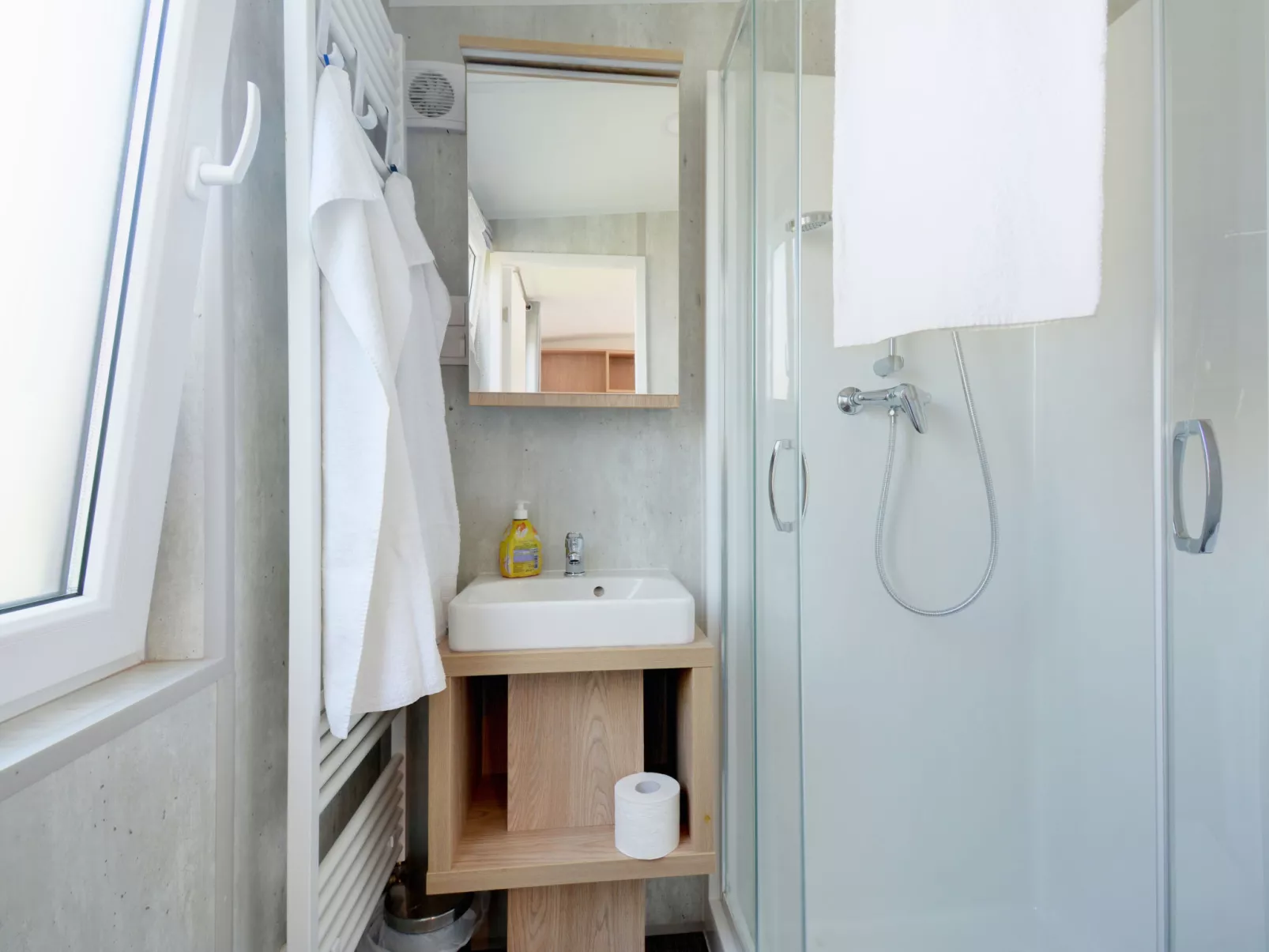 Tiny Haus Andreas-Dedans