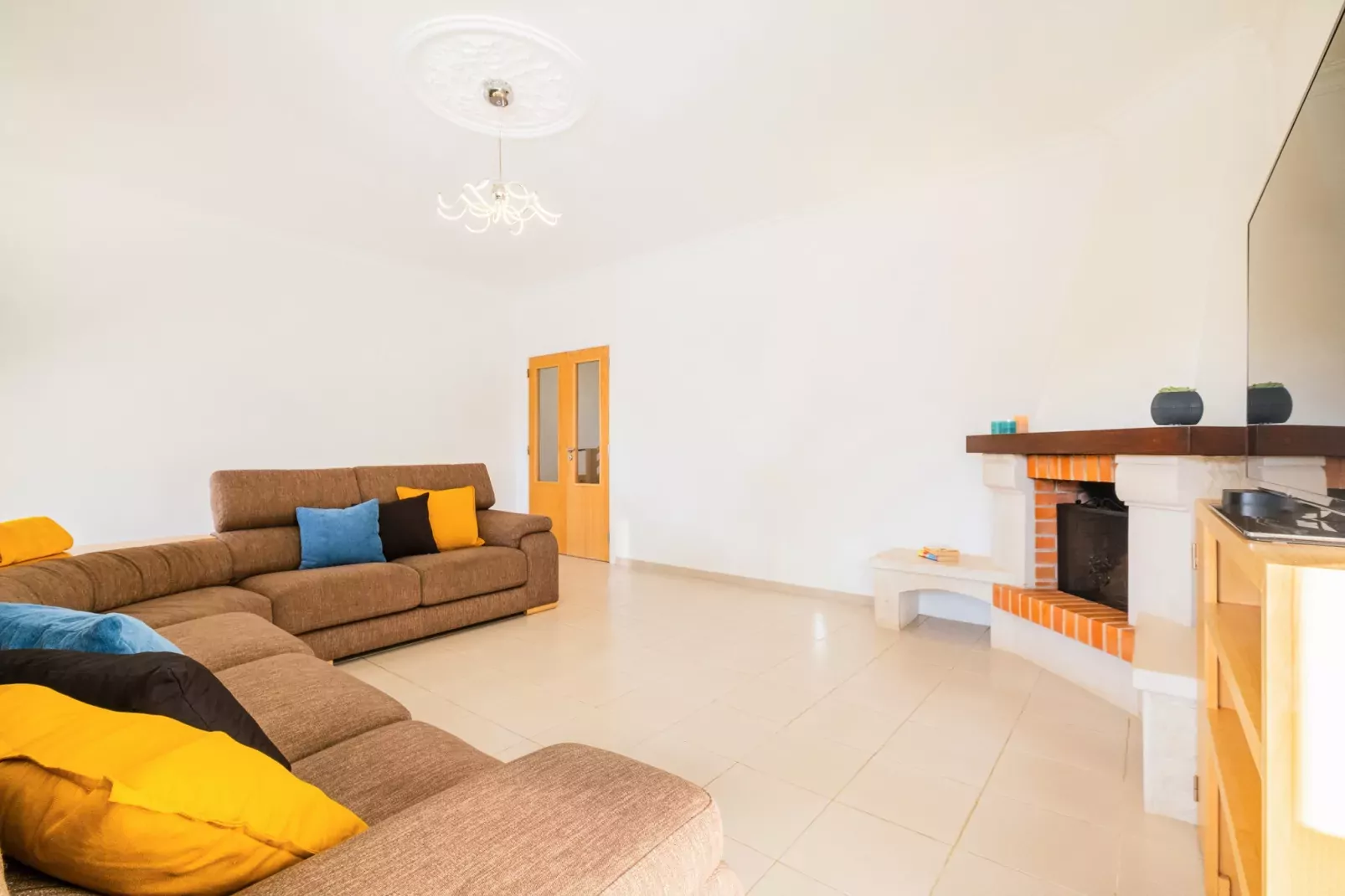 Villa Isla Bella-Living room