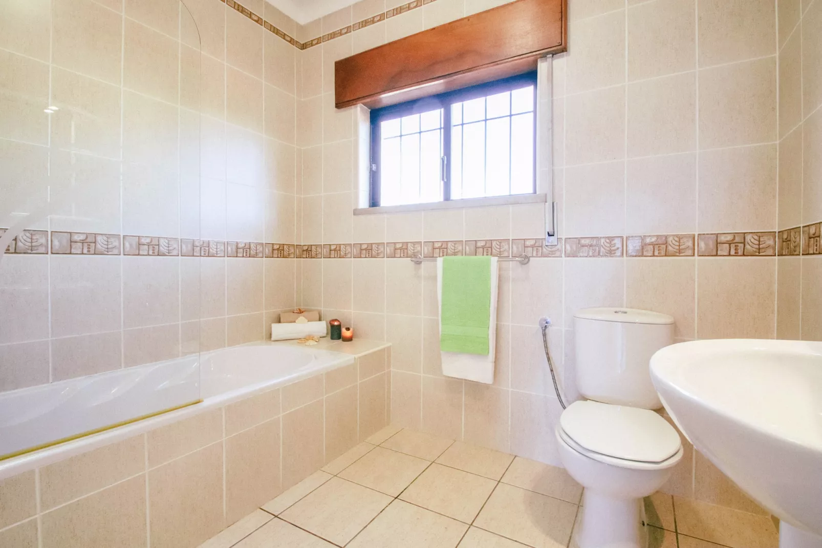 Villa Bellegarde-Bathroom