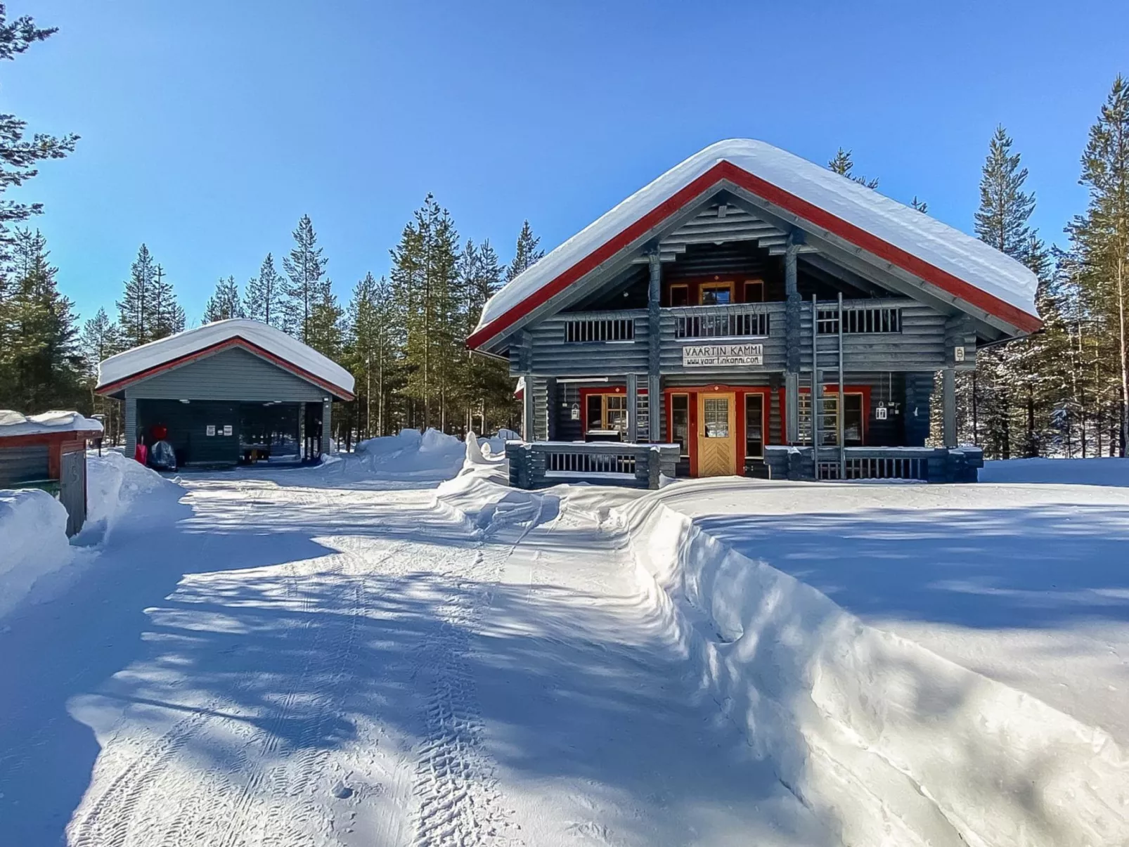 Luoston väärtin kammi - 10369570