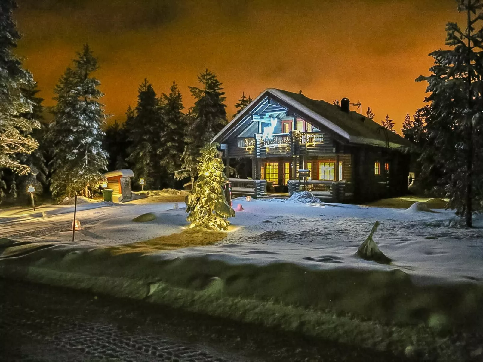 Luoston väärtin kammi - 10369571