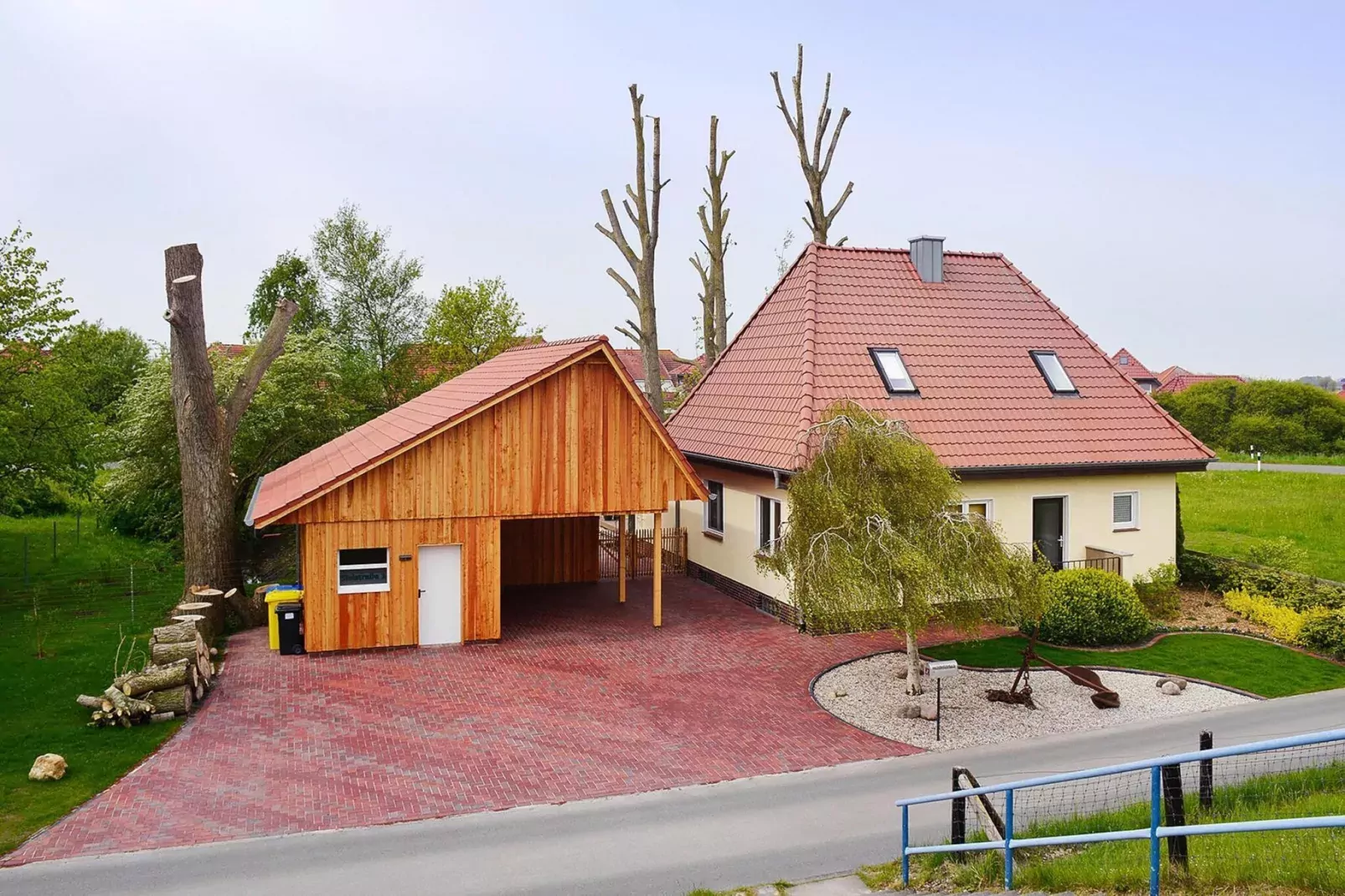 Krabbenfischerhaus Fedderwardersiel-Außenbereich Sommer