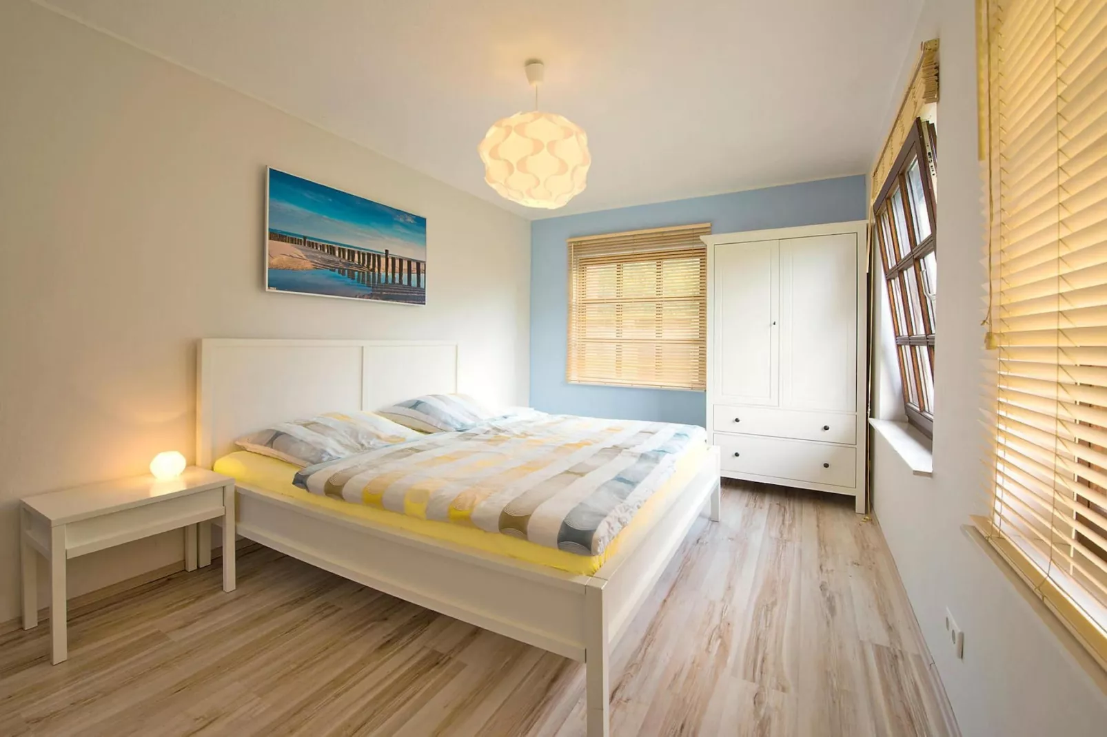 Krabbenfischerhaus Fedderwardersiel-Schlafzimmer