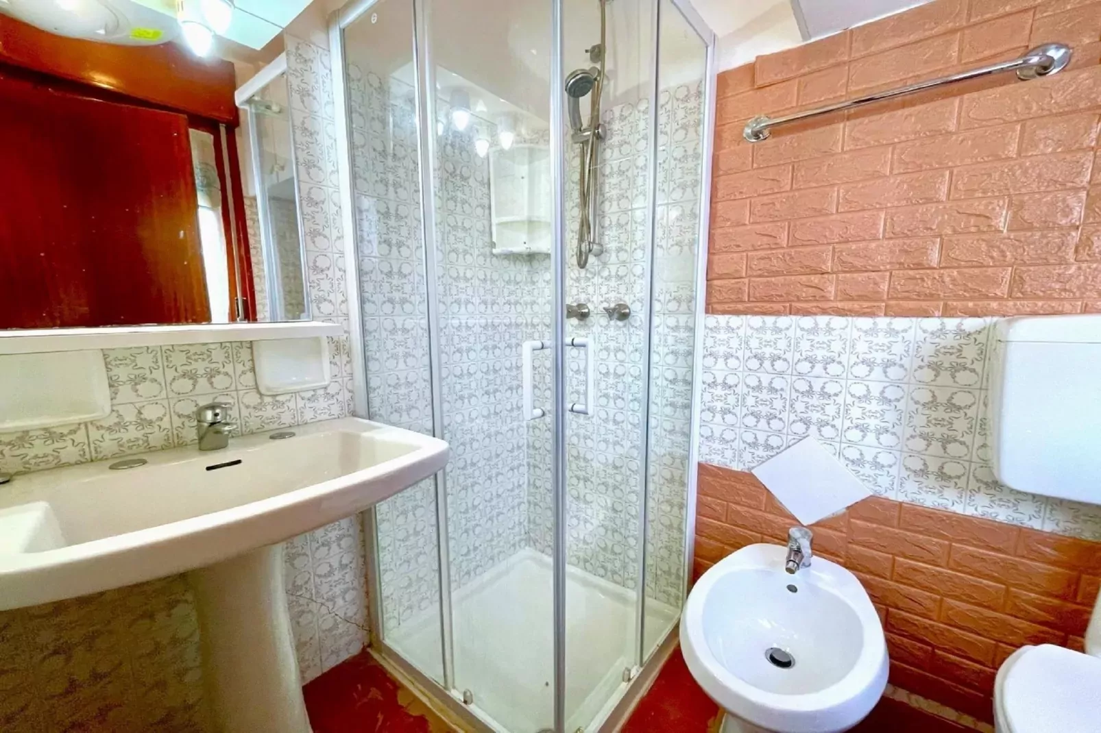 Livenza 7-Bathroom