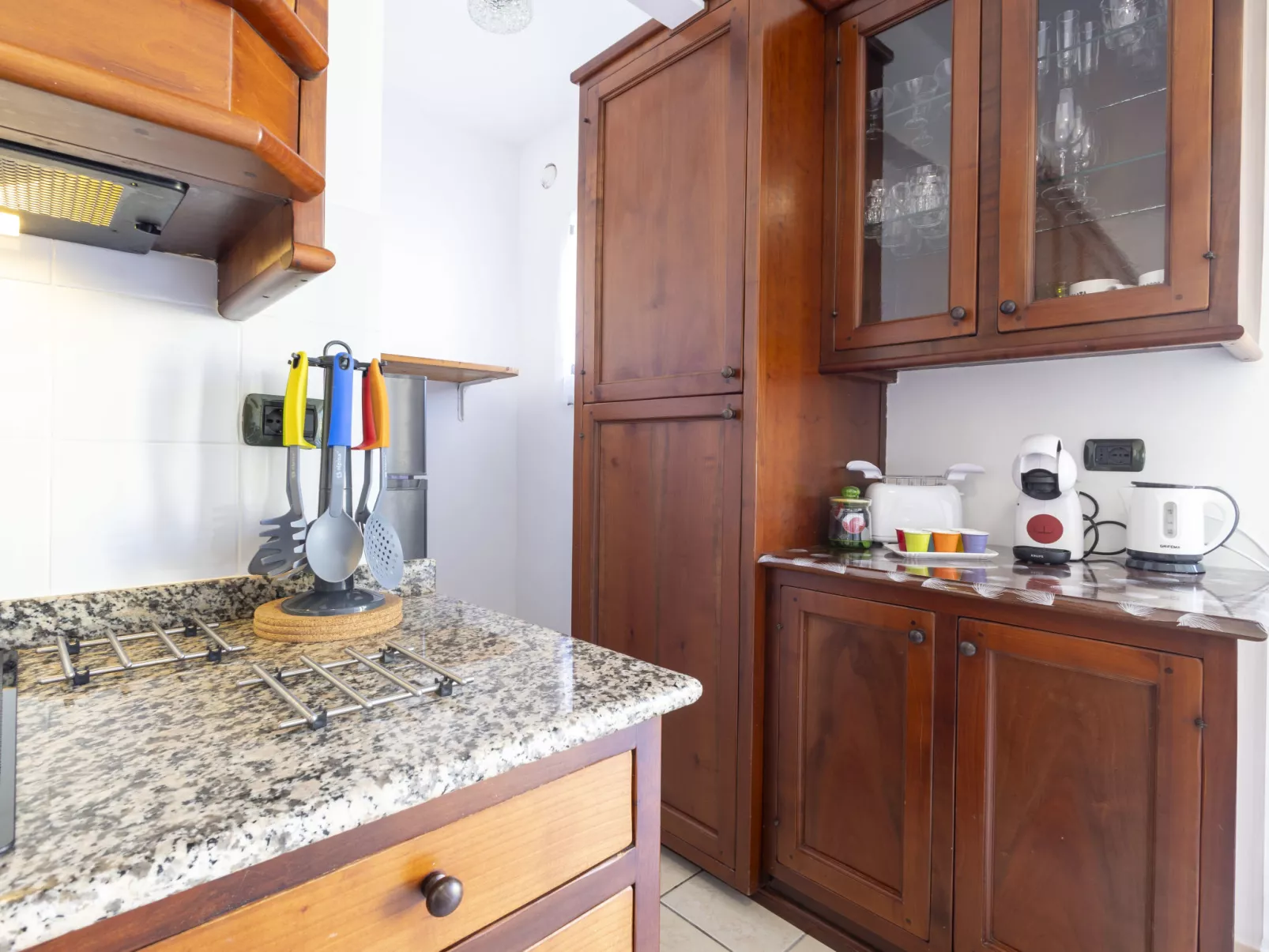 Casa di Elena 300mt dal mare-Inside