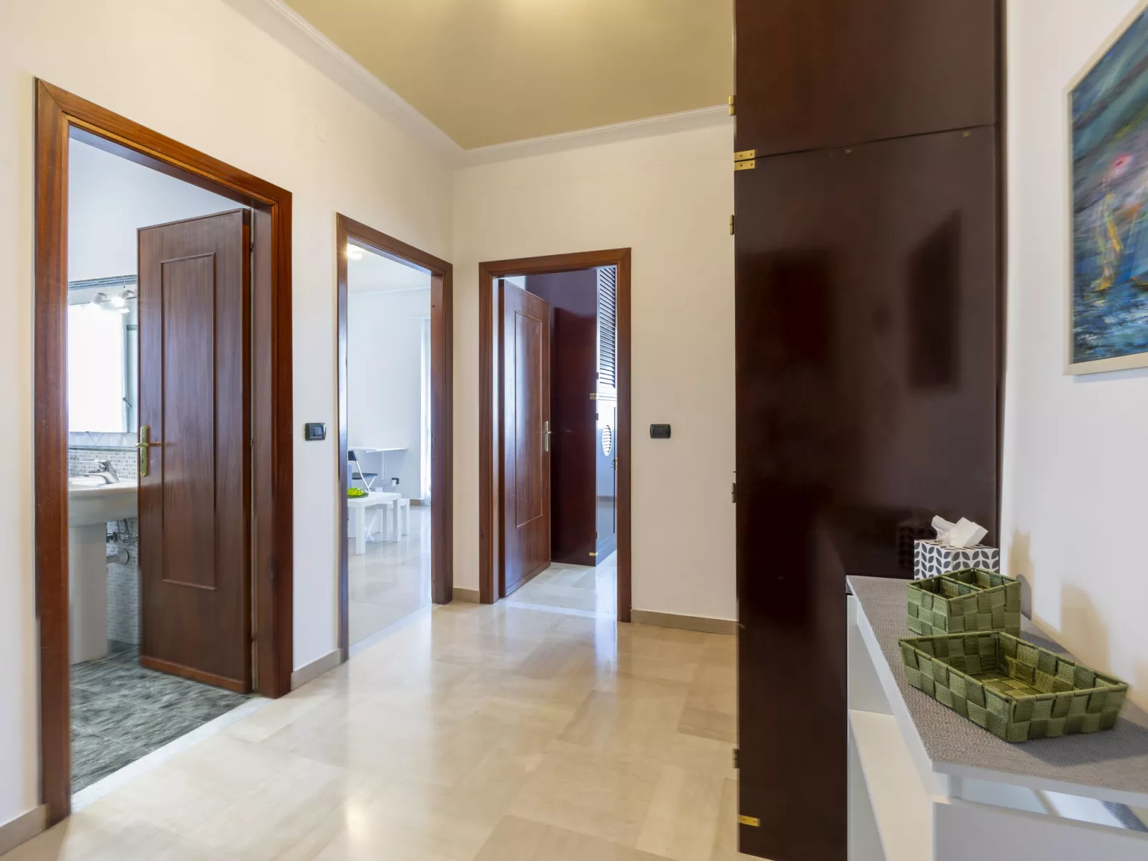 Casa di Elena 300mt dal mare-Inside