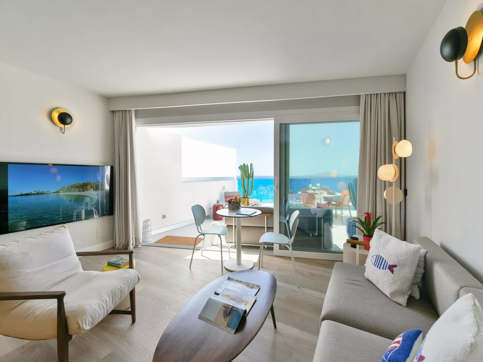 Neptuno Suite Playa-Inside