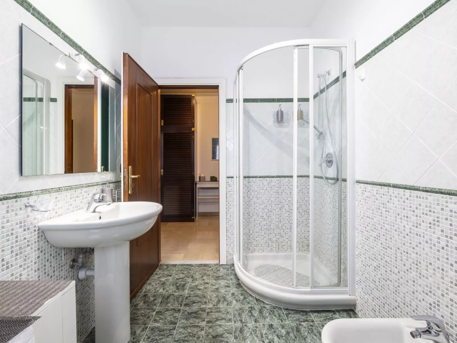 Casa di Elena 300mt dal mare-Inside