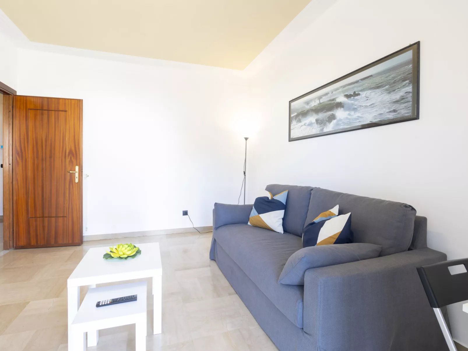 Casa di Elena 300mt dal mare-Inside