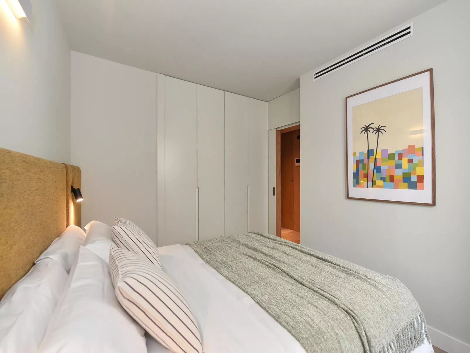 Neptuno Suite Playa-Inside