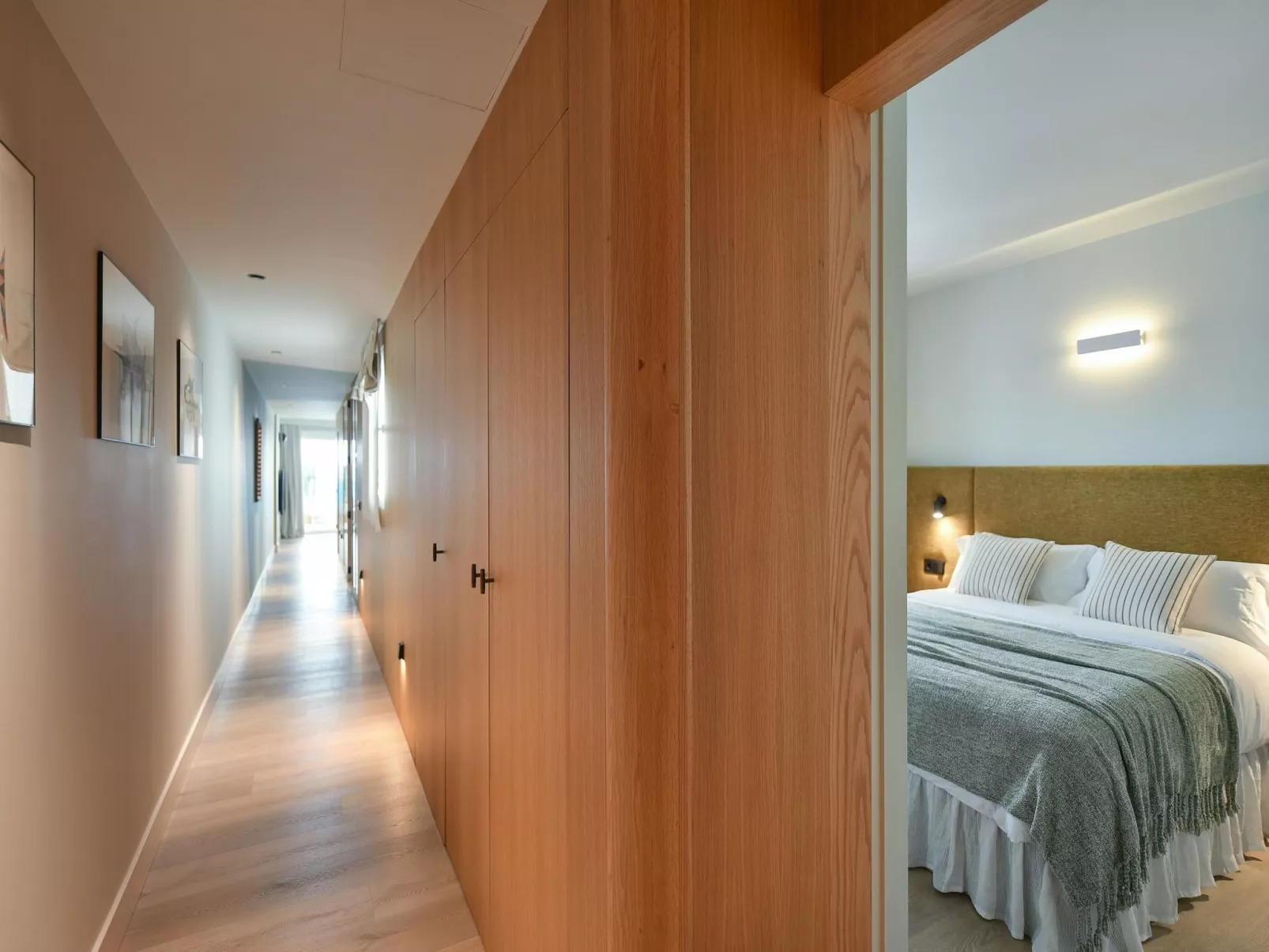 Neptuno Suite Playa-Inside
