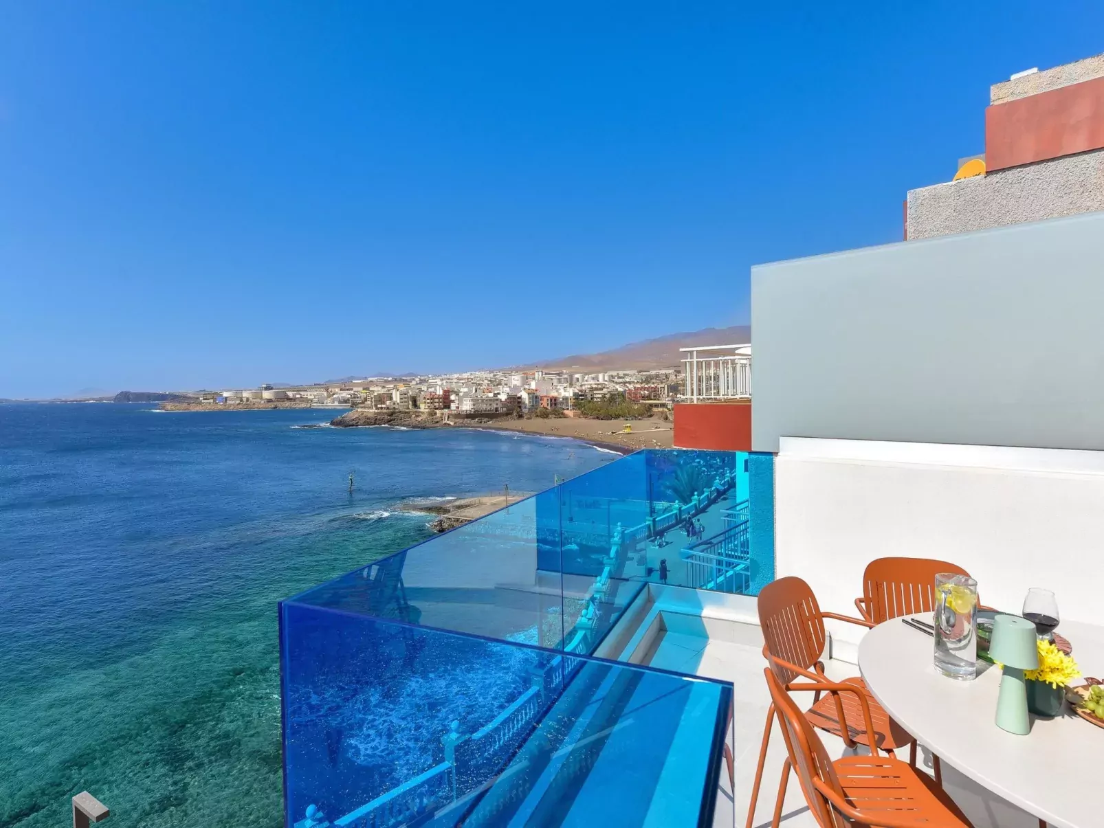 Neptuno Suite Playa-Outside