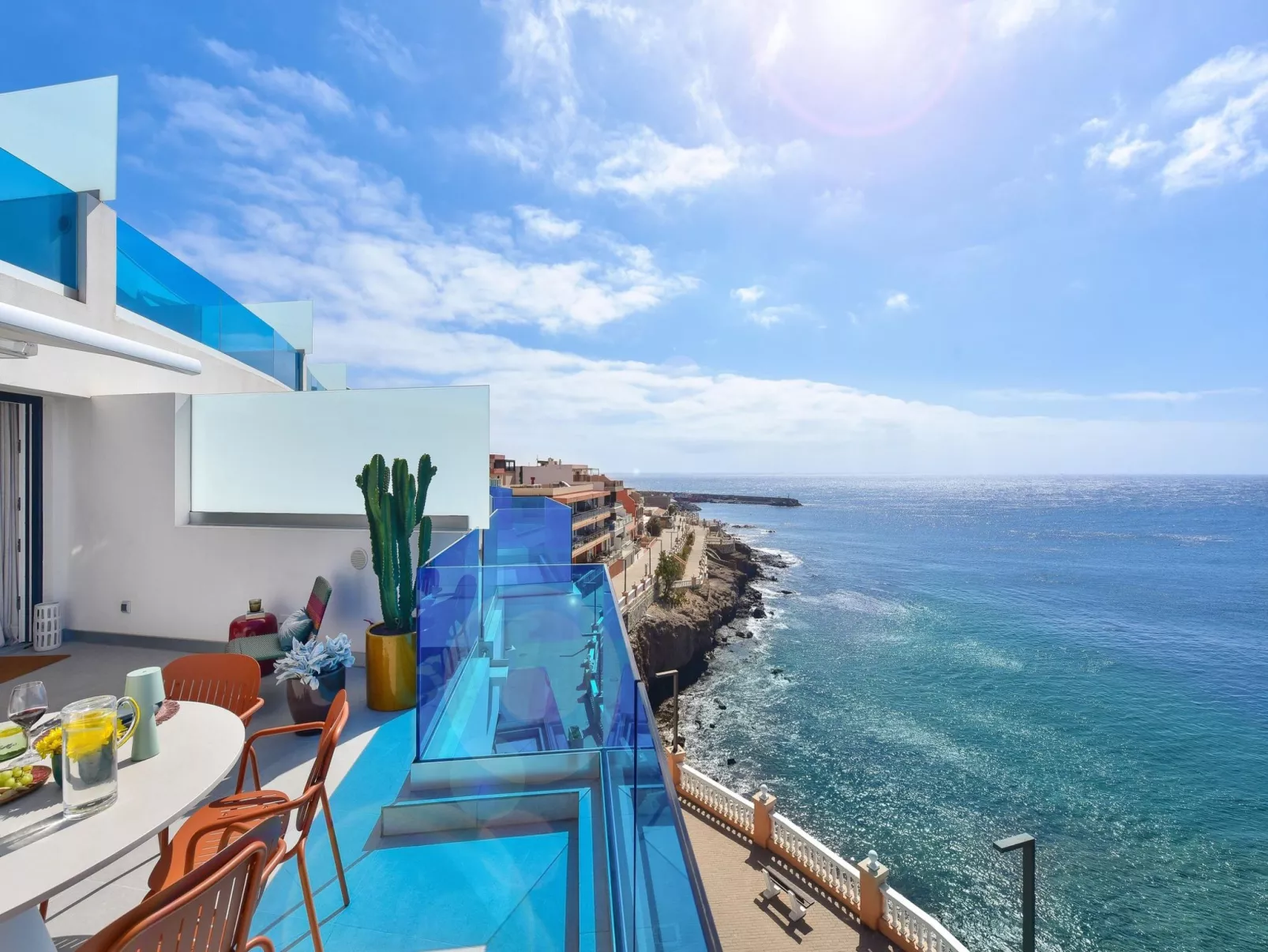 Neptuno Suite Playa-Outside
