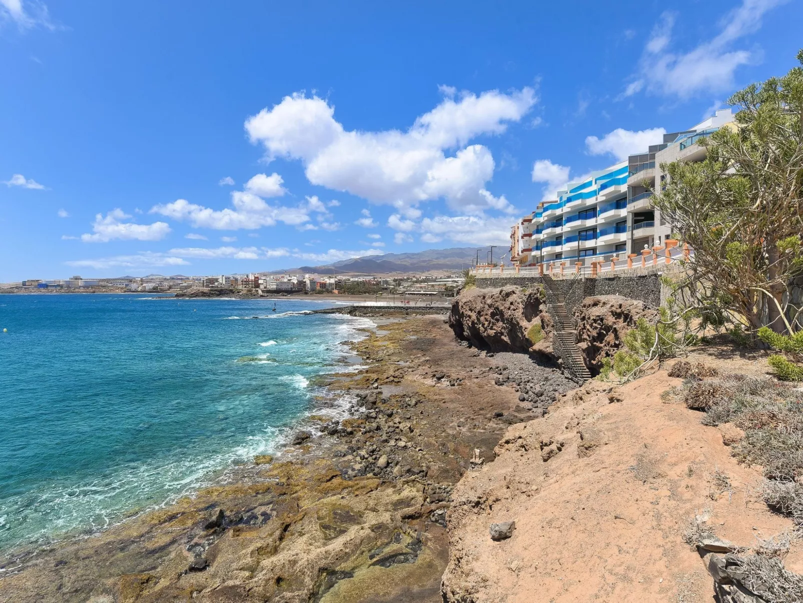 Neptuno Suite Playa-Outside