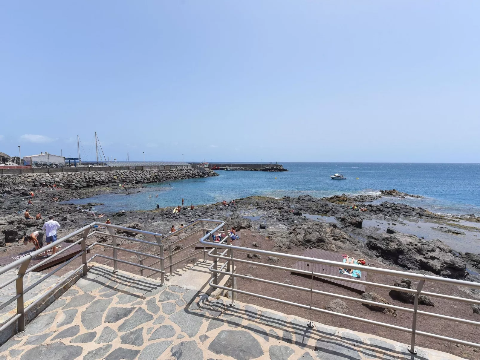 Neptuno Suite Playa-Outside