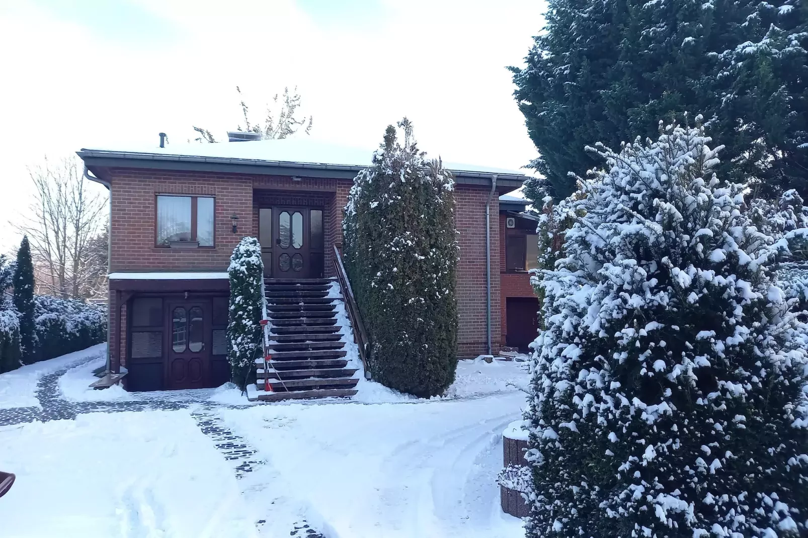 Ferienwohnung Staßfurt-Exterior winter
