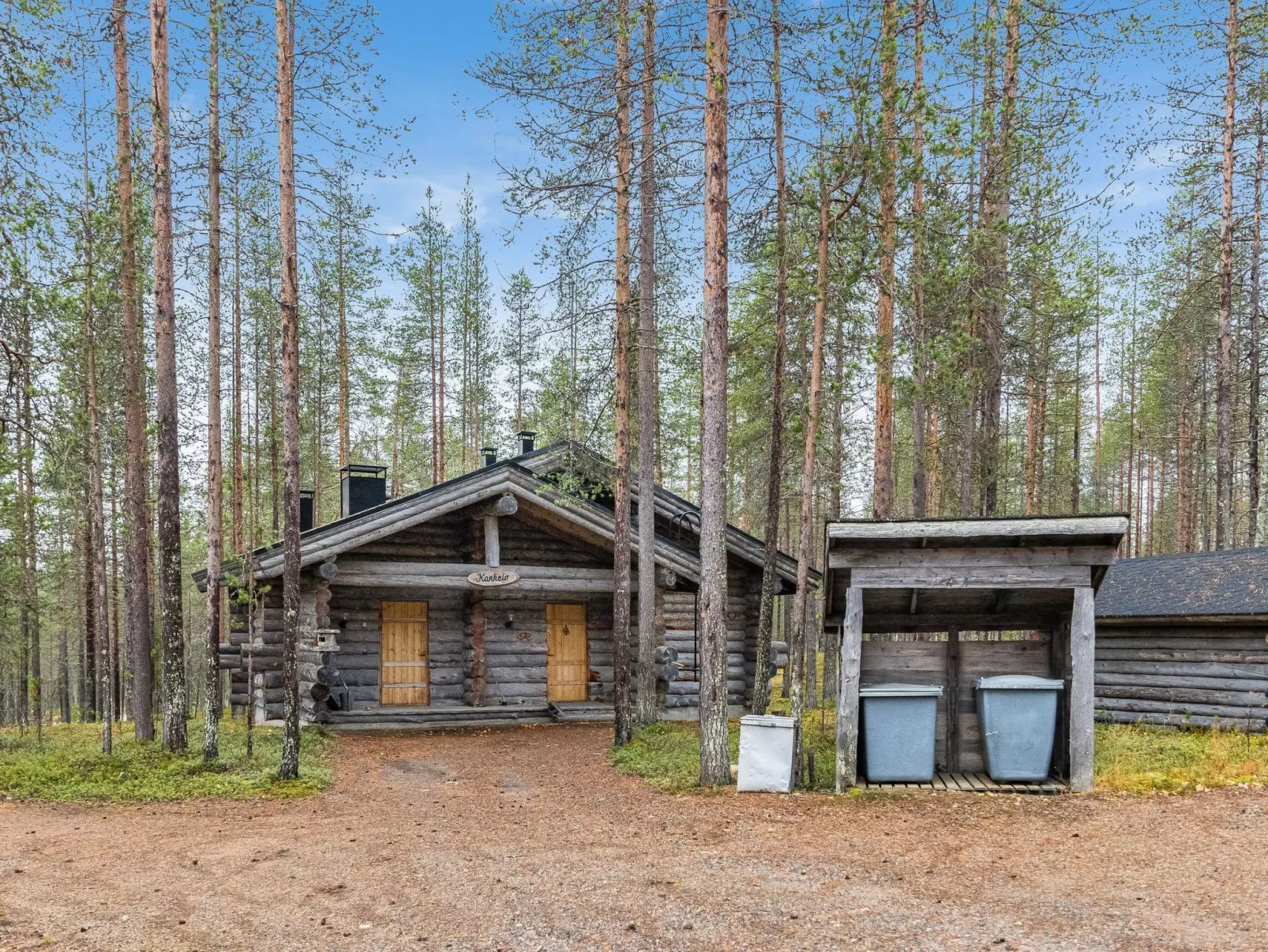 Ylläsnäkyy 7 / karkelo-Outside