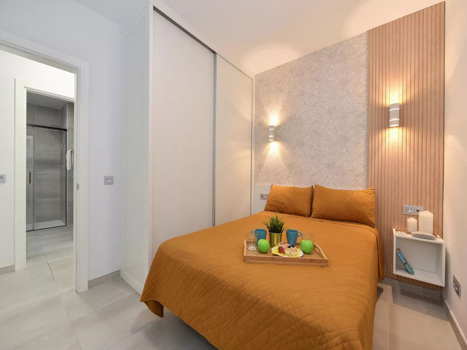 Maisha Beach Canteras-Inside