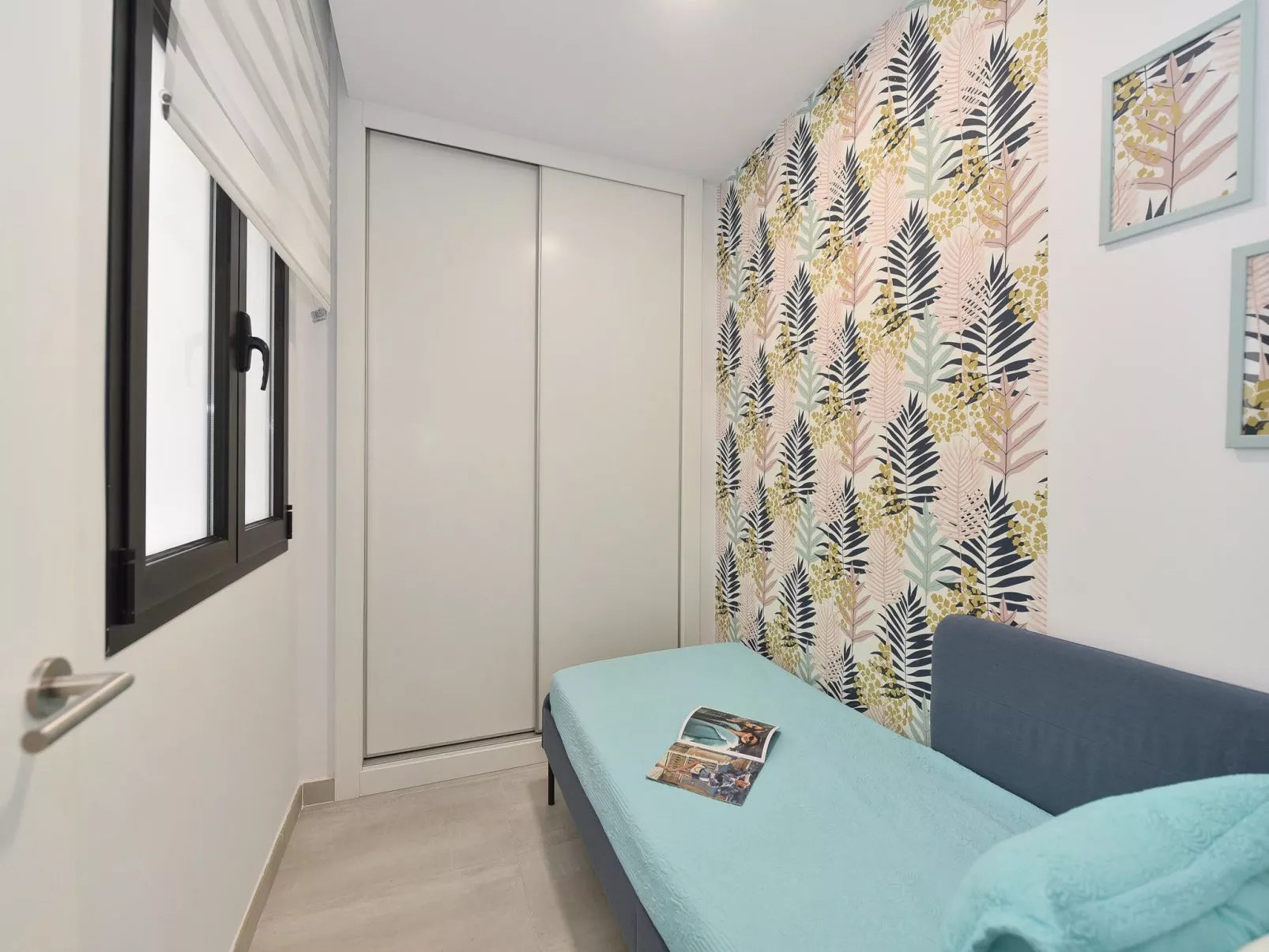 Maisha Beach Canteras-Inside
