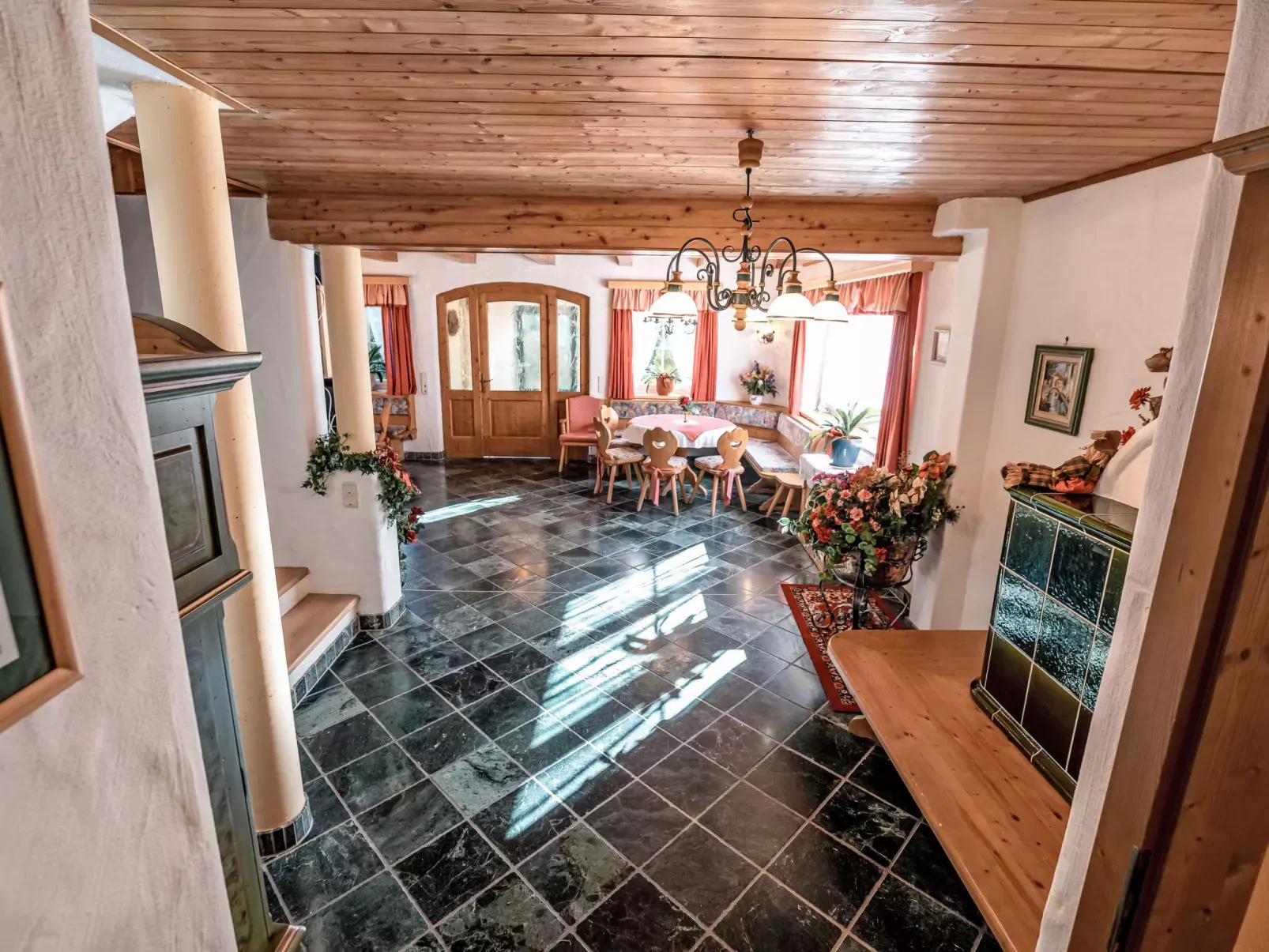 Bio-Landhaus Kesslerhof-Dedans