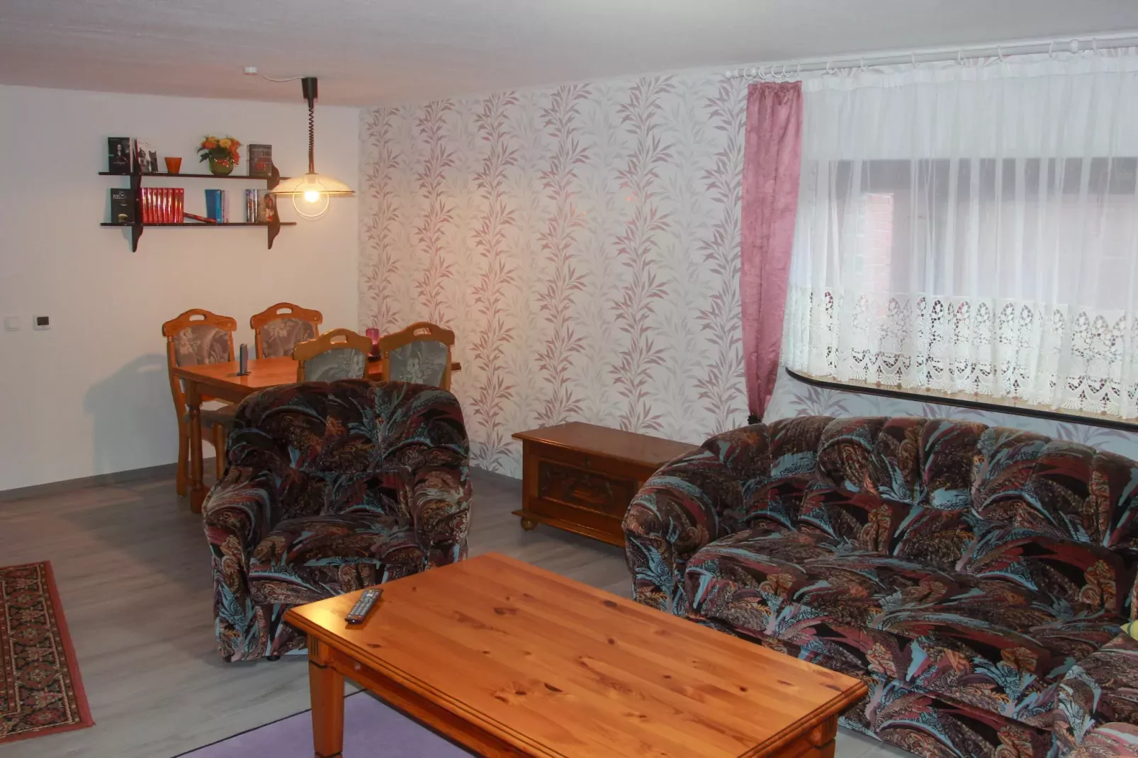 Ferienwohnung Staßfurt-Living room