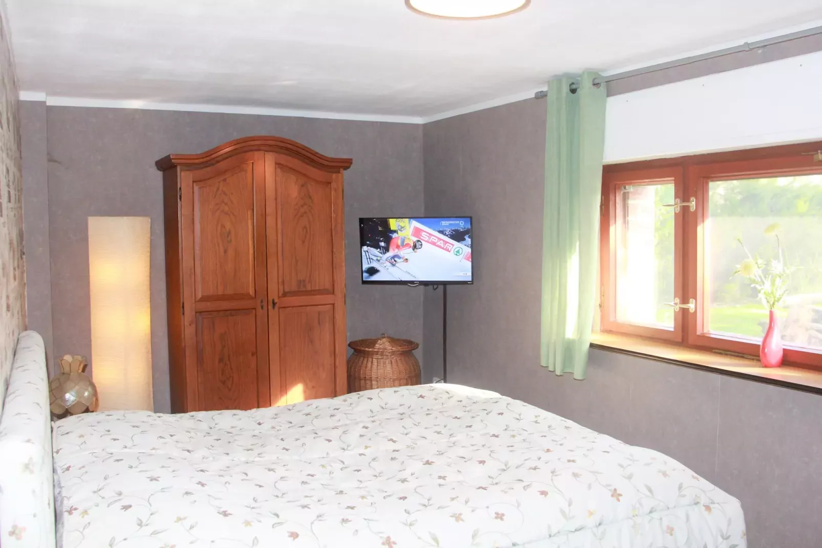 Ferienwohnung Staßfurt-Bedroom