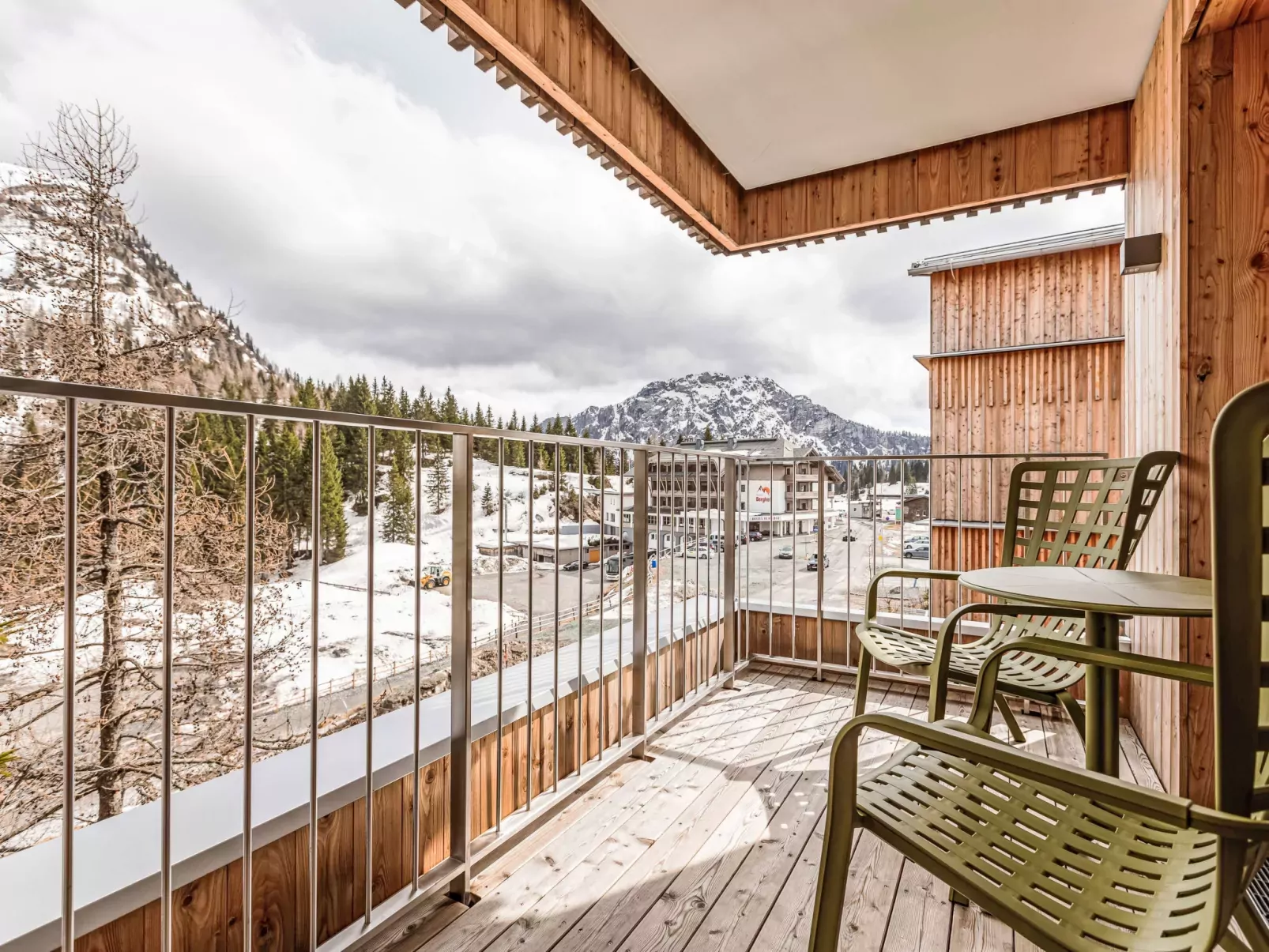 Premium mit 6 Schlafzimmer und Sauna-Draußen