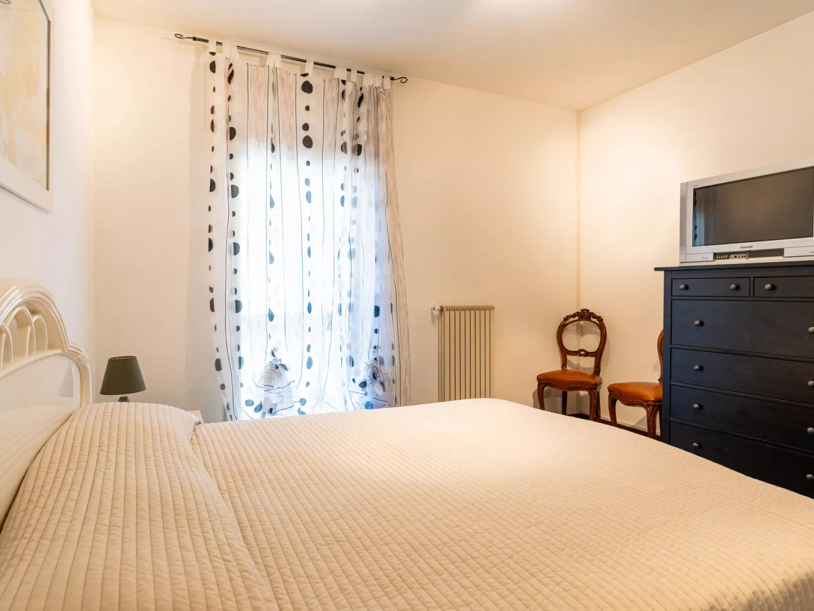 Le Mimose-Inside
