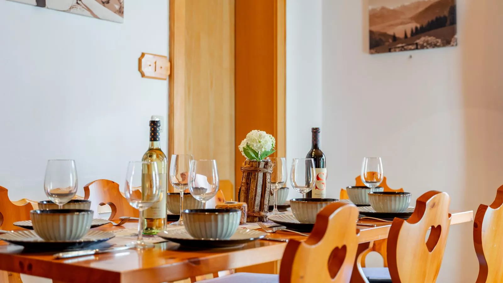 Schattbachgut-Dining room