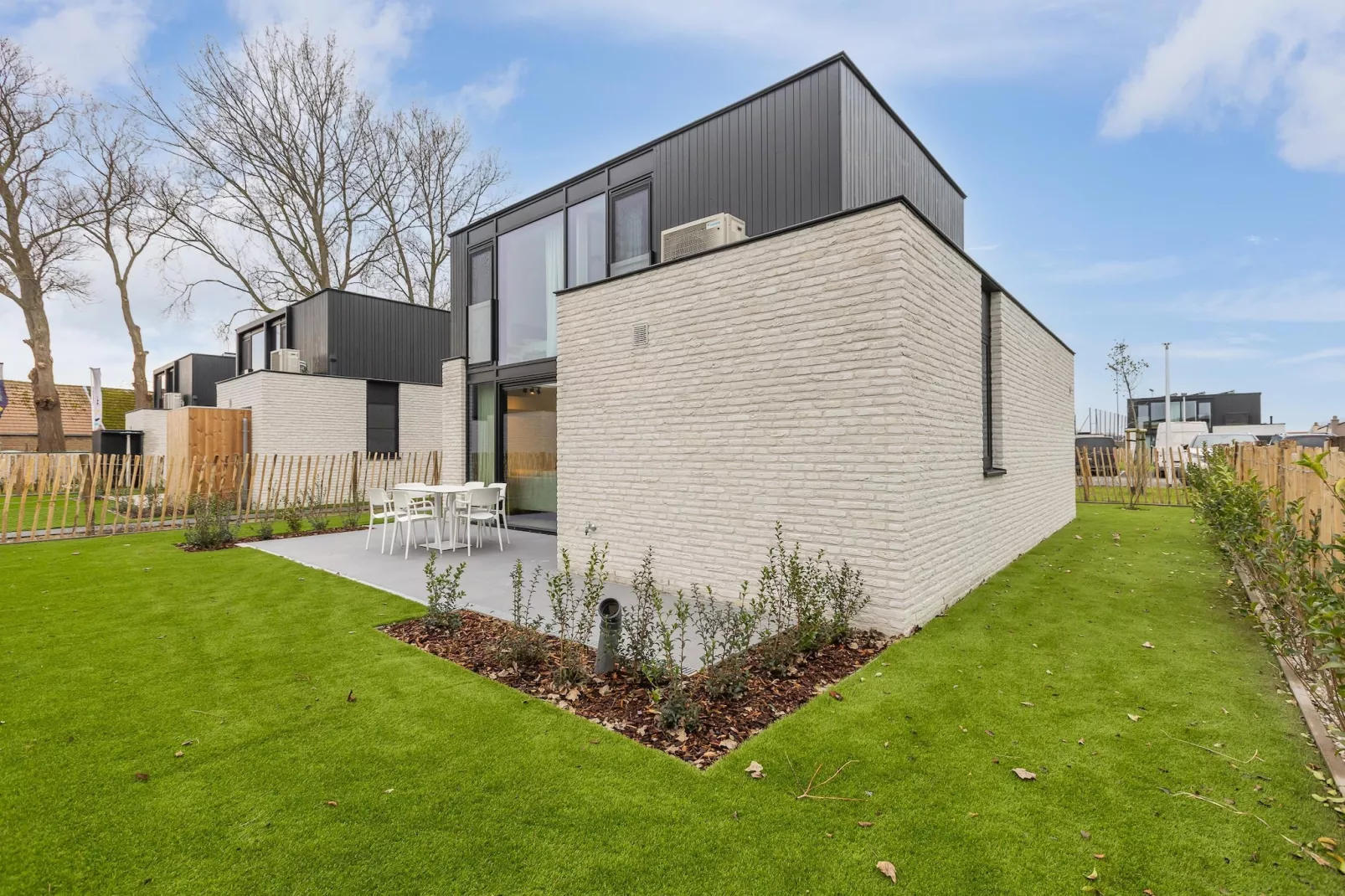 Zee & Polder 91-Exterior summer