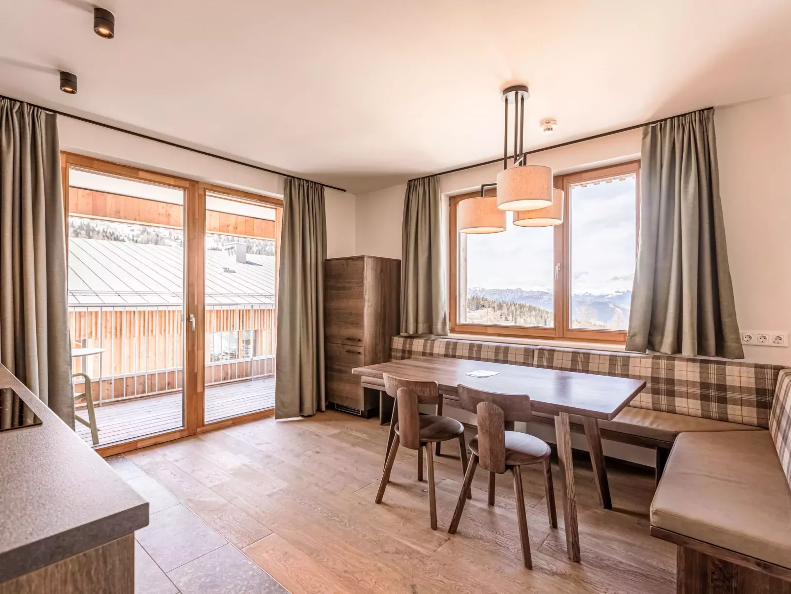 Superior Lodge mit 2 SZ und Sauna-Drinnen
