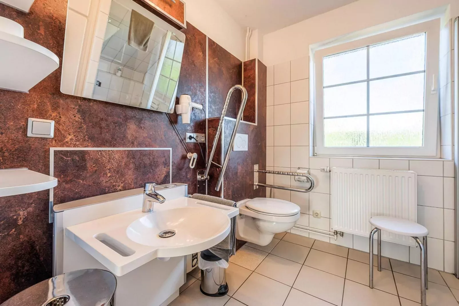 Komfort-Fewo OG 58 qm-Bathroom