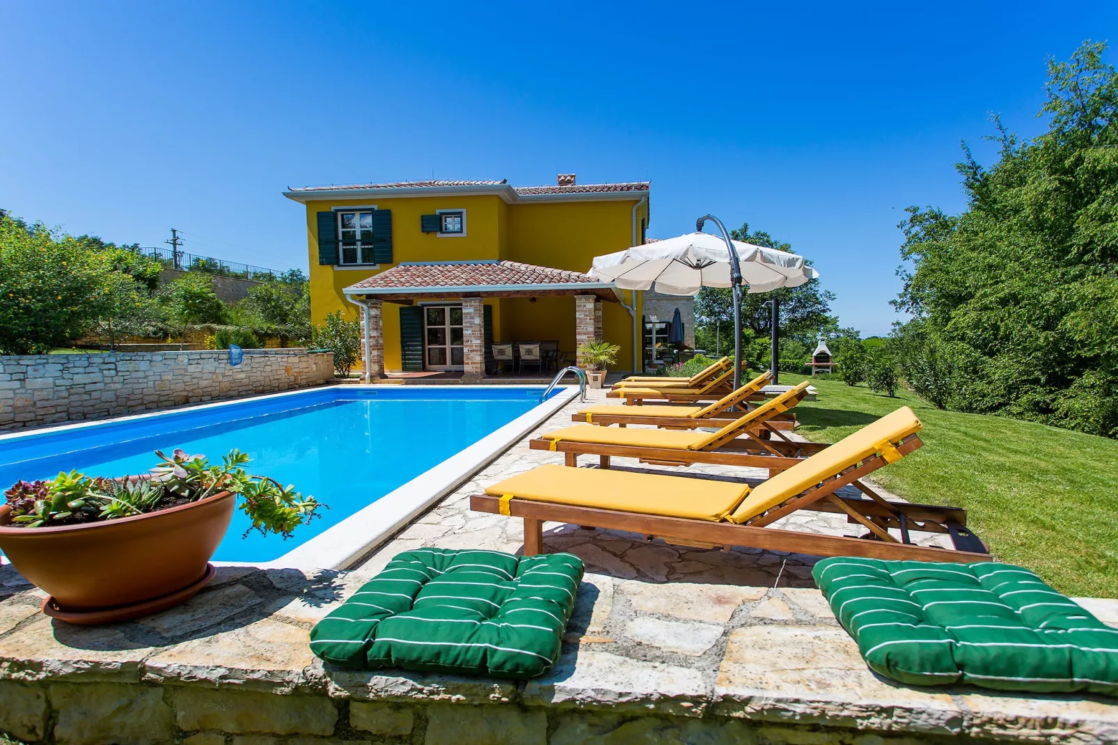 Villa Splendida-Pool