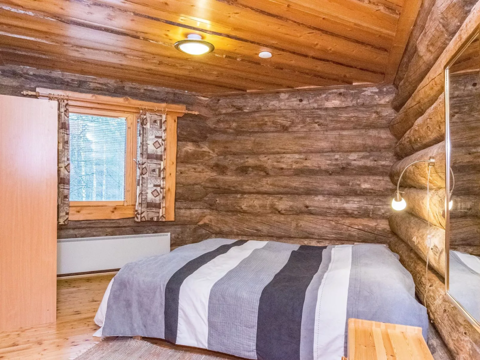 Kiimaselän hovi, kurkela-Inside