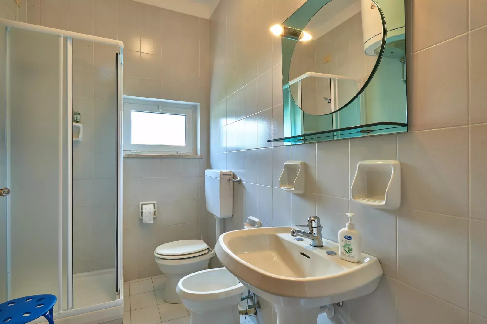 APPARTAMENTI ANNINA 2 CERIALE TRILO-Salle de bain