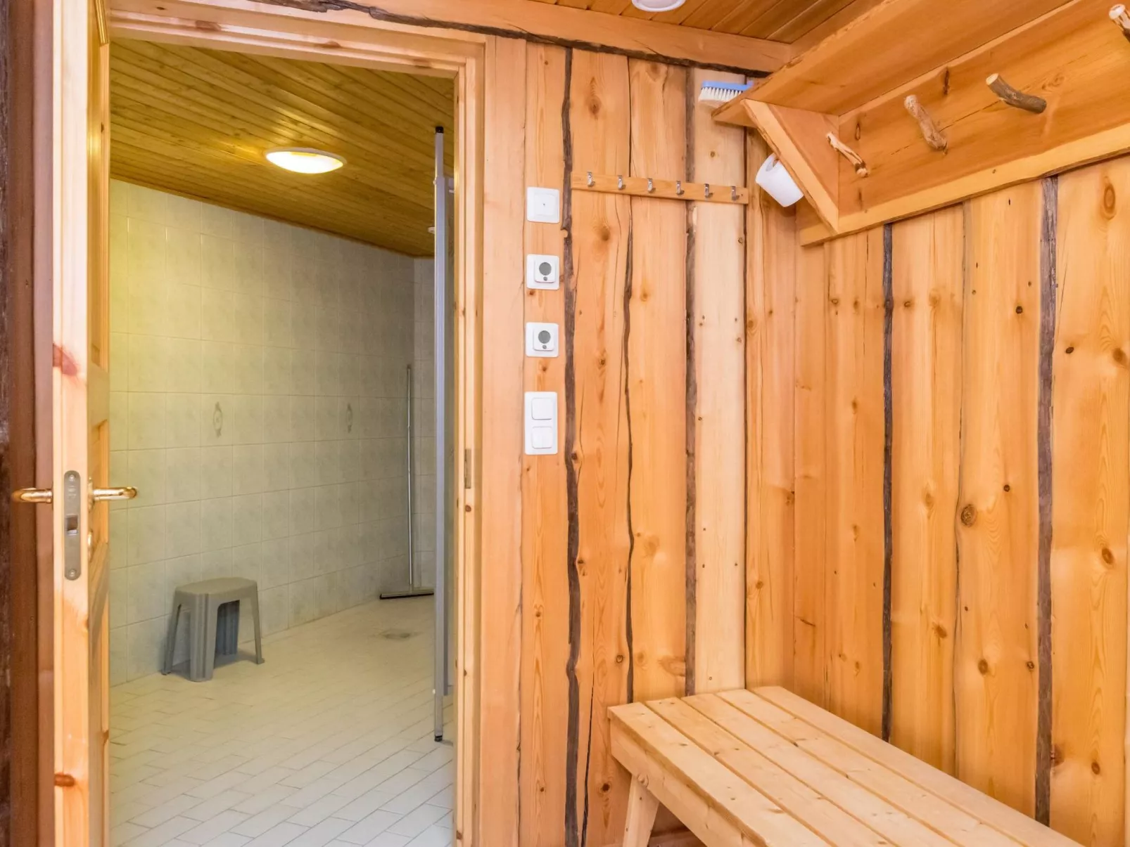 Kiimaselän hovi, kurkela-Inside