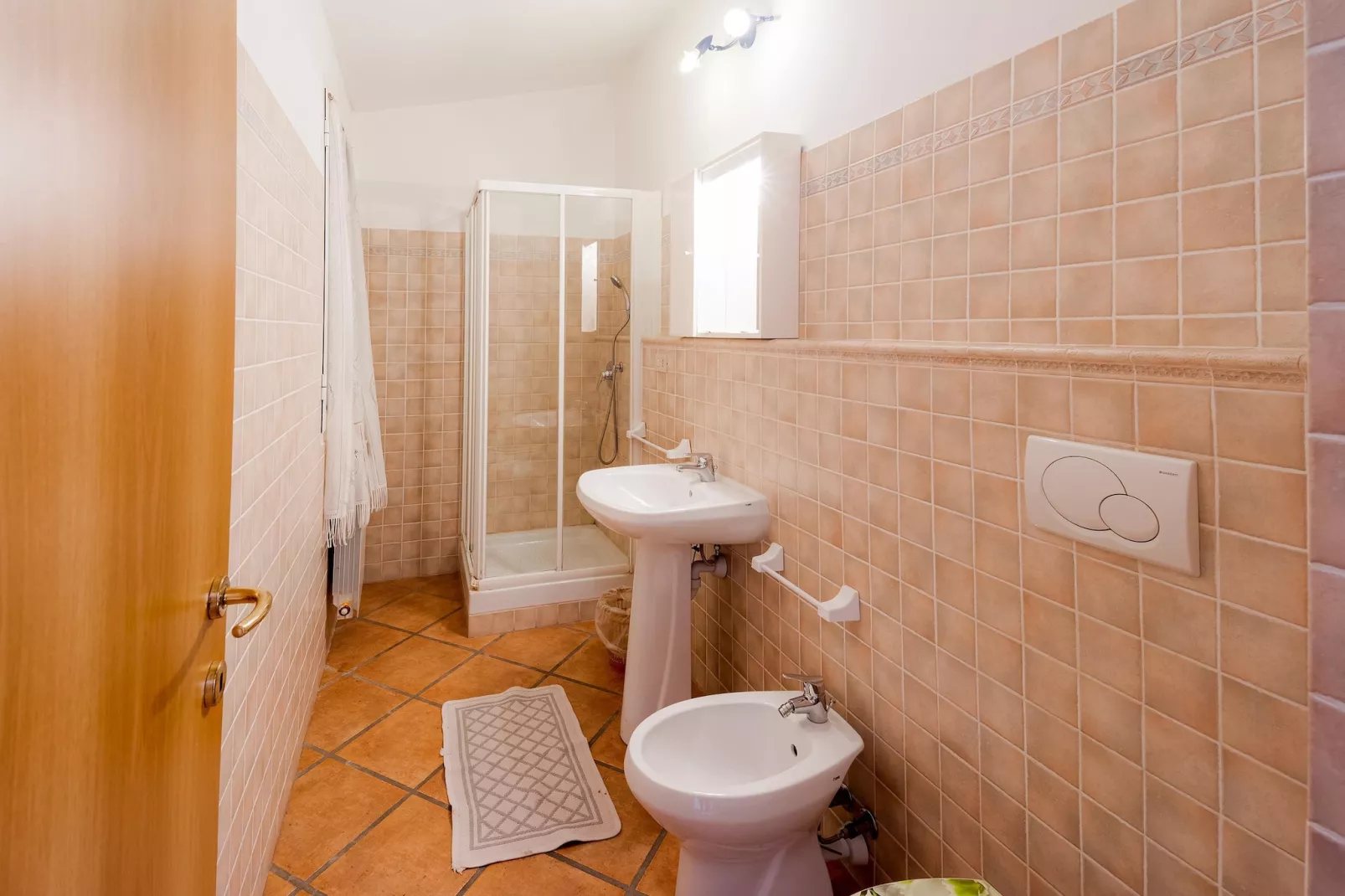 Agriturismo Le Mimose Imperia TWO-ROOM APARTMENT 4 PAX - B4-Bathroom