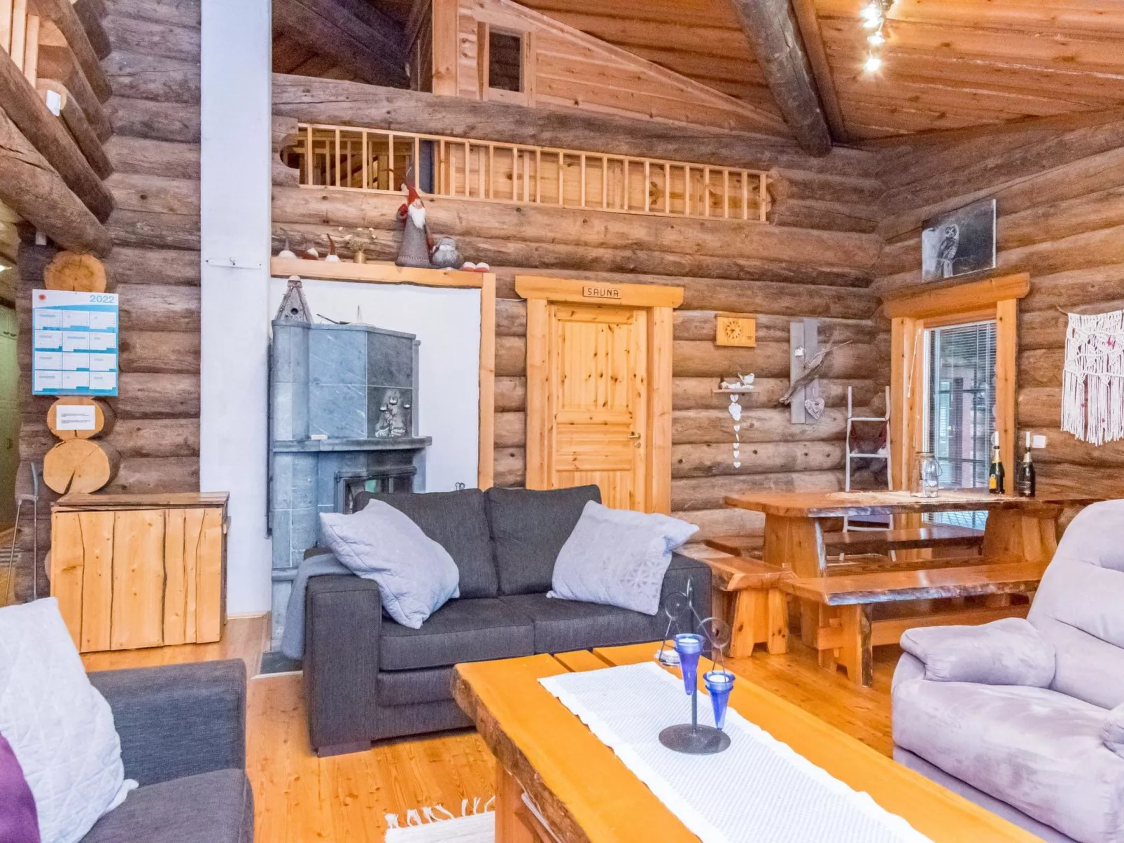 Kiimaselän hovi, kettula-Inside