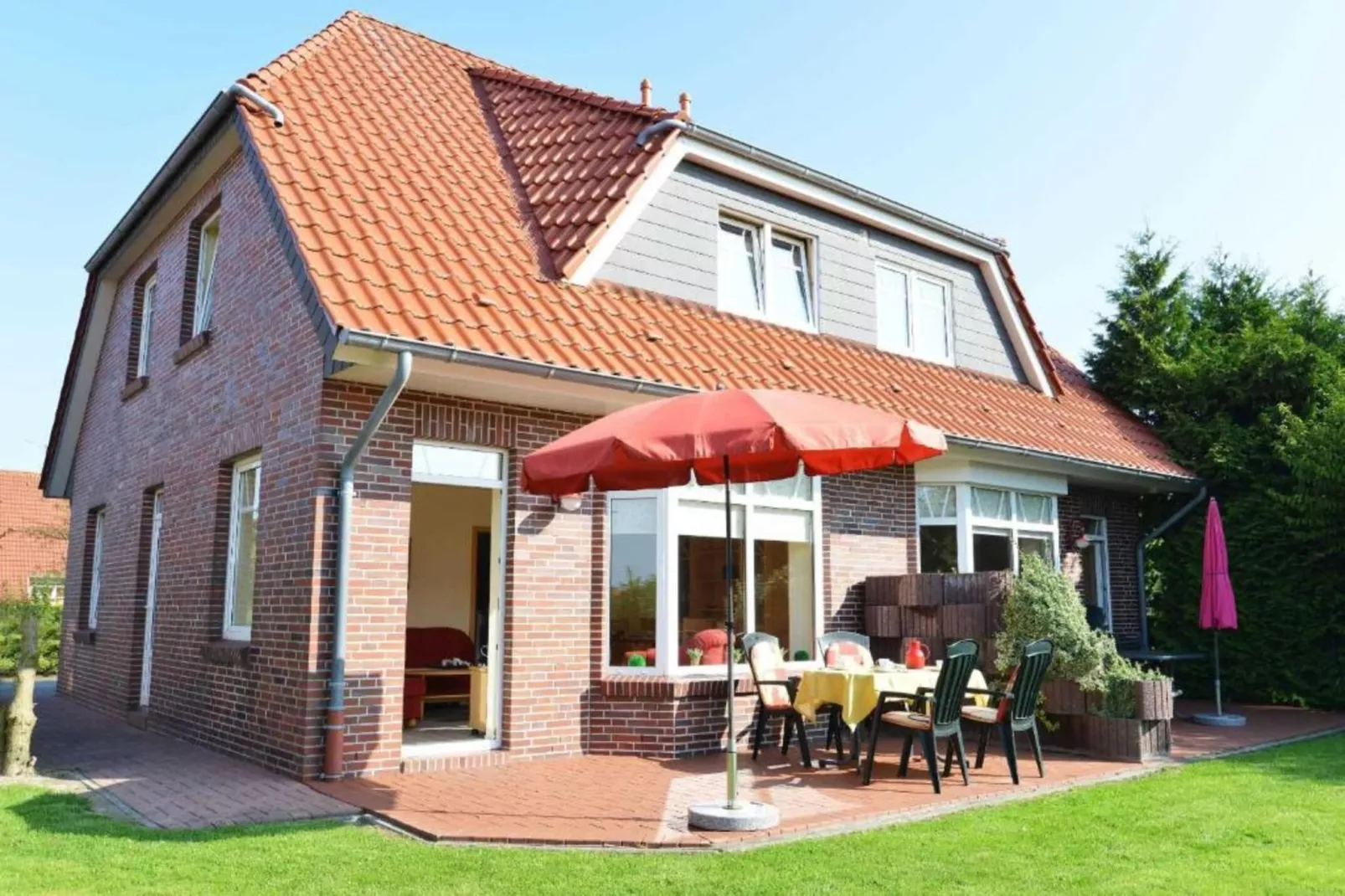 Apartementhaus Helene Wohnung 4  - Westerland-Areas summer 1km