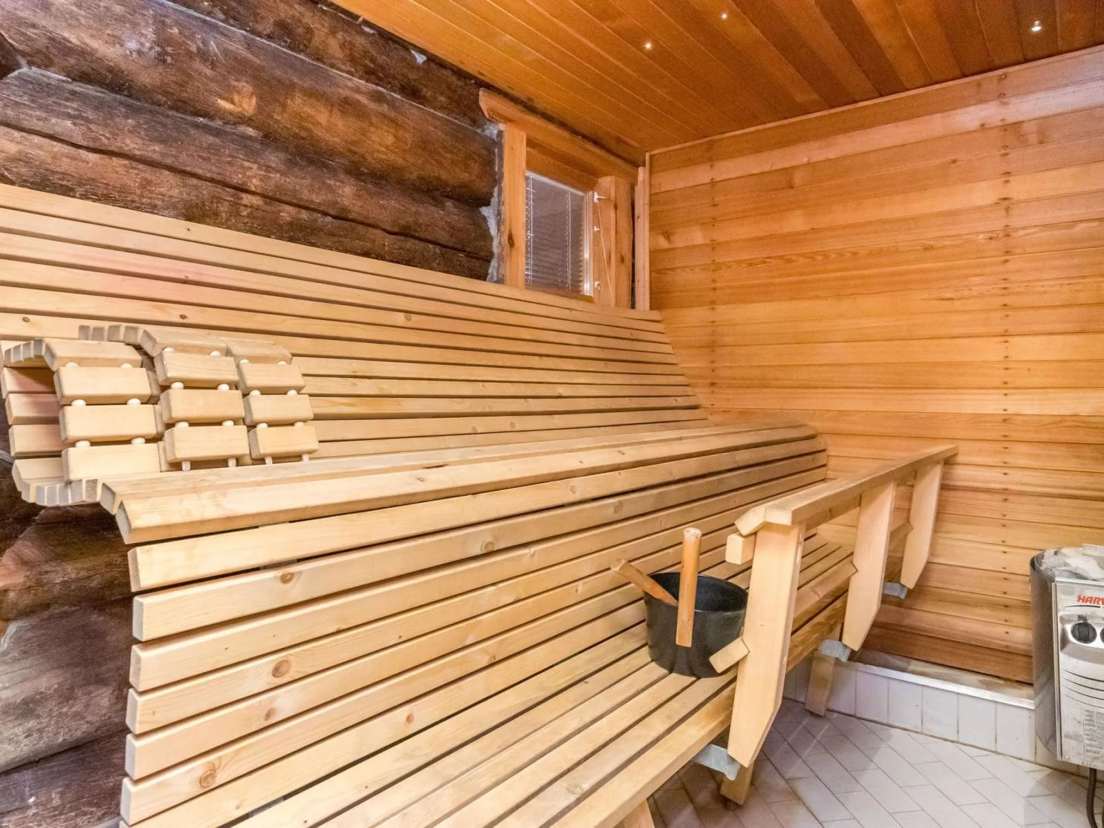 Kiimaselän hovi, kettula-Inside