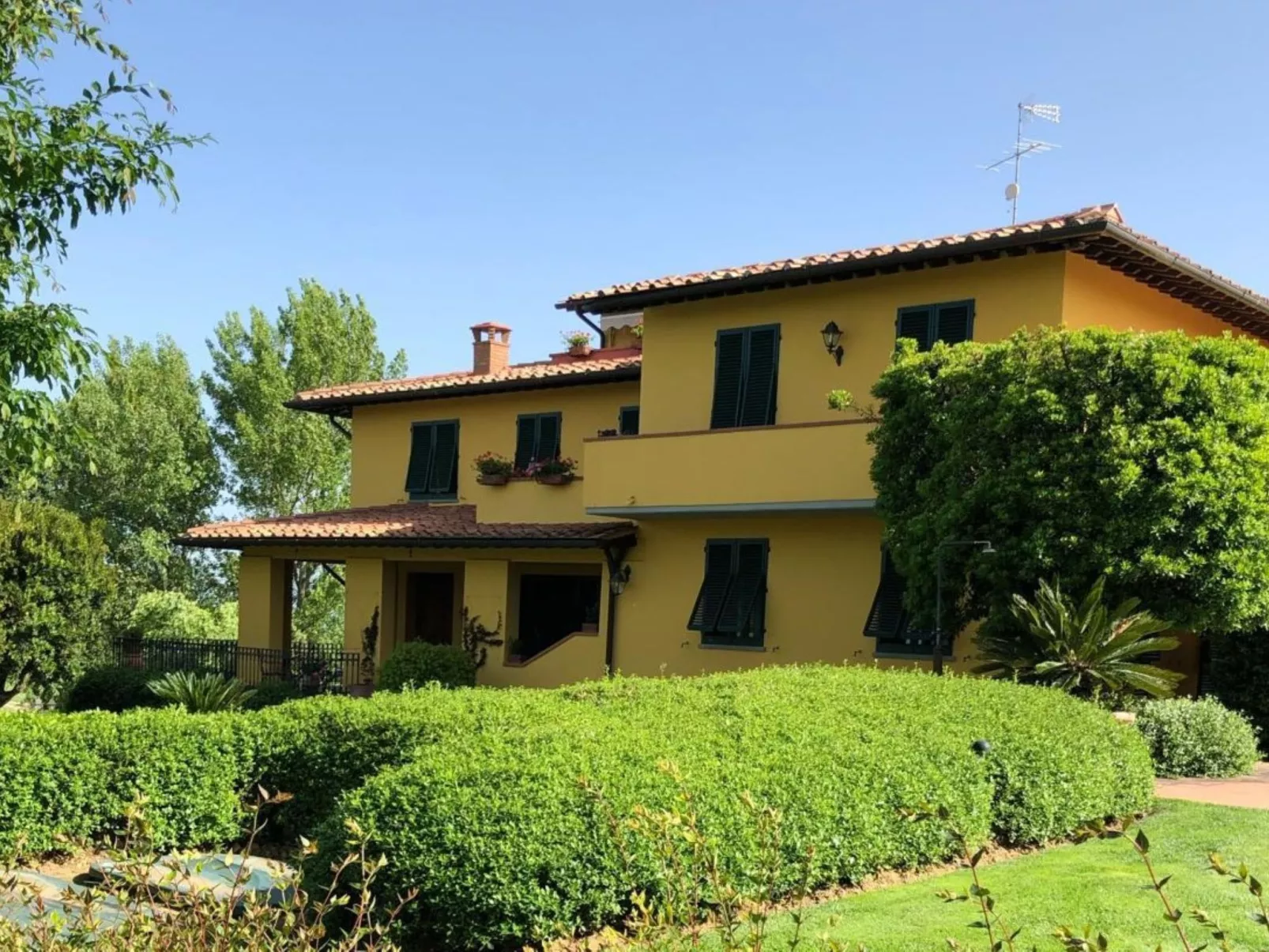 Villa Silvana-Outside